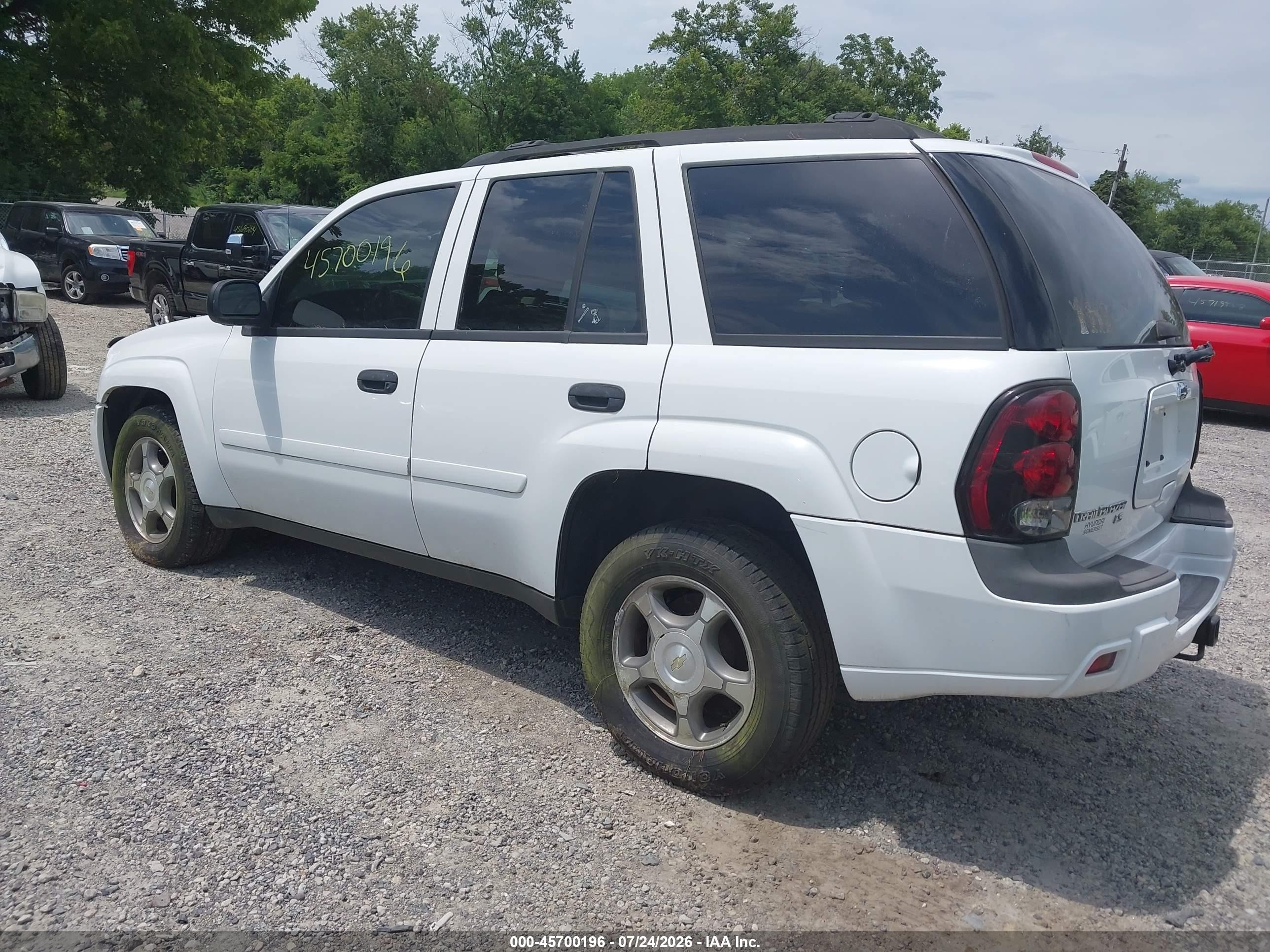 2006 Chevrolet Trailblazer Ls White vin: 1GNDT13S662332671