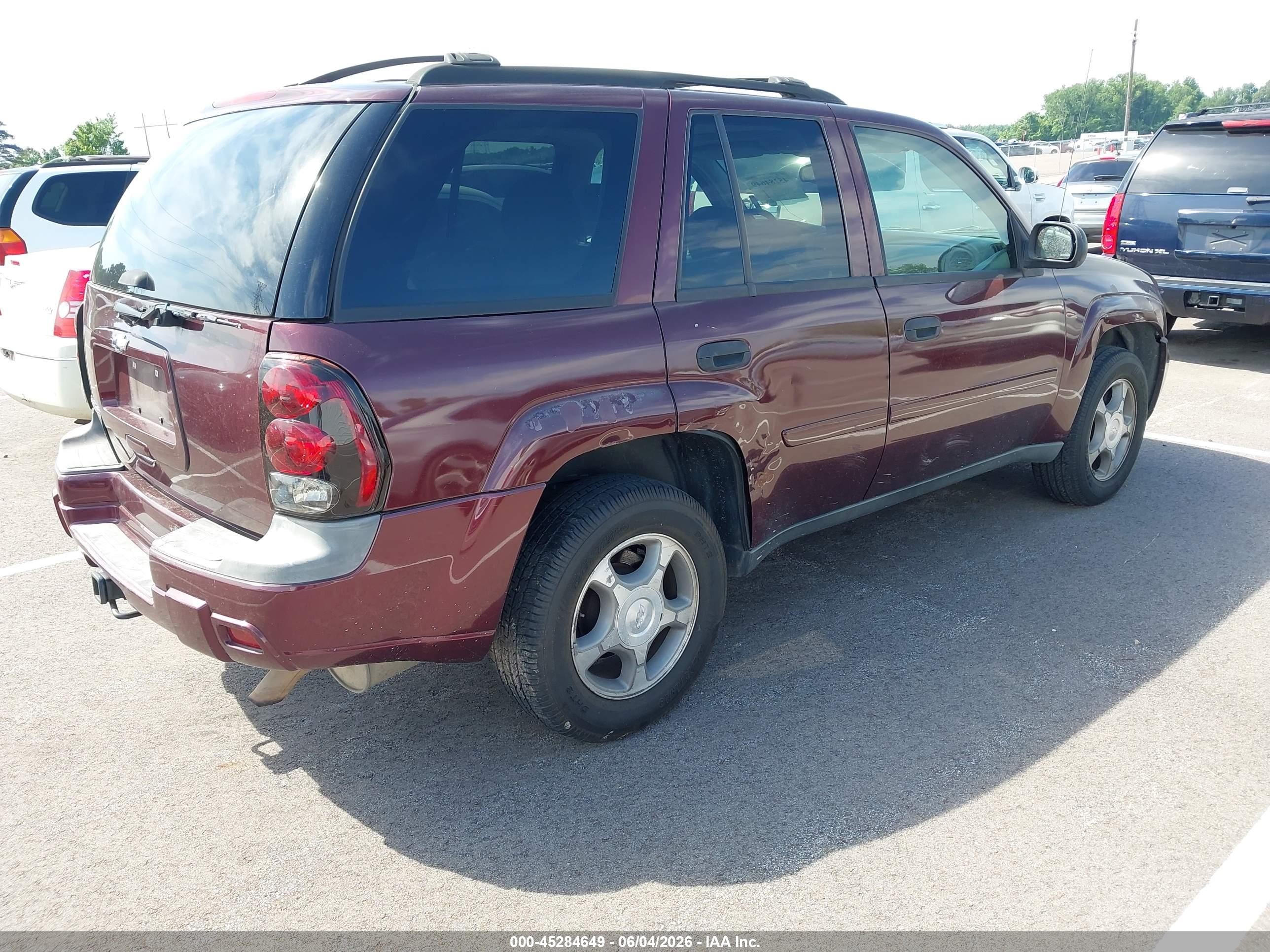 2006 Chevrolet Trailblazer Ls Бордовый vin: 1GNDT13S662360292