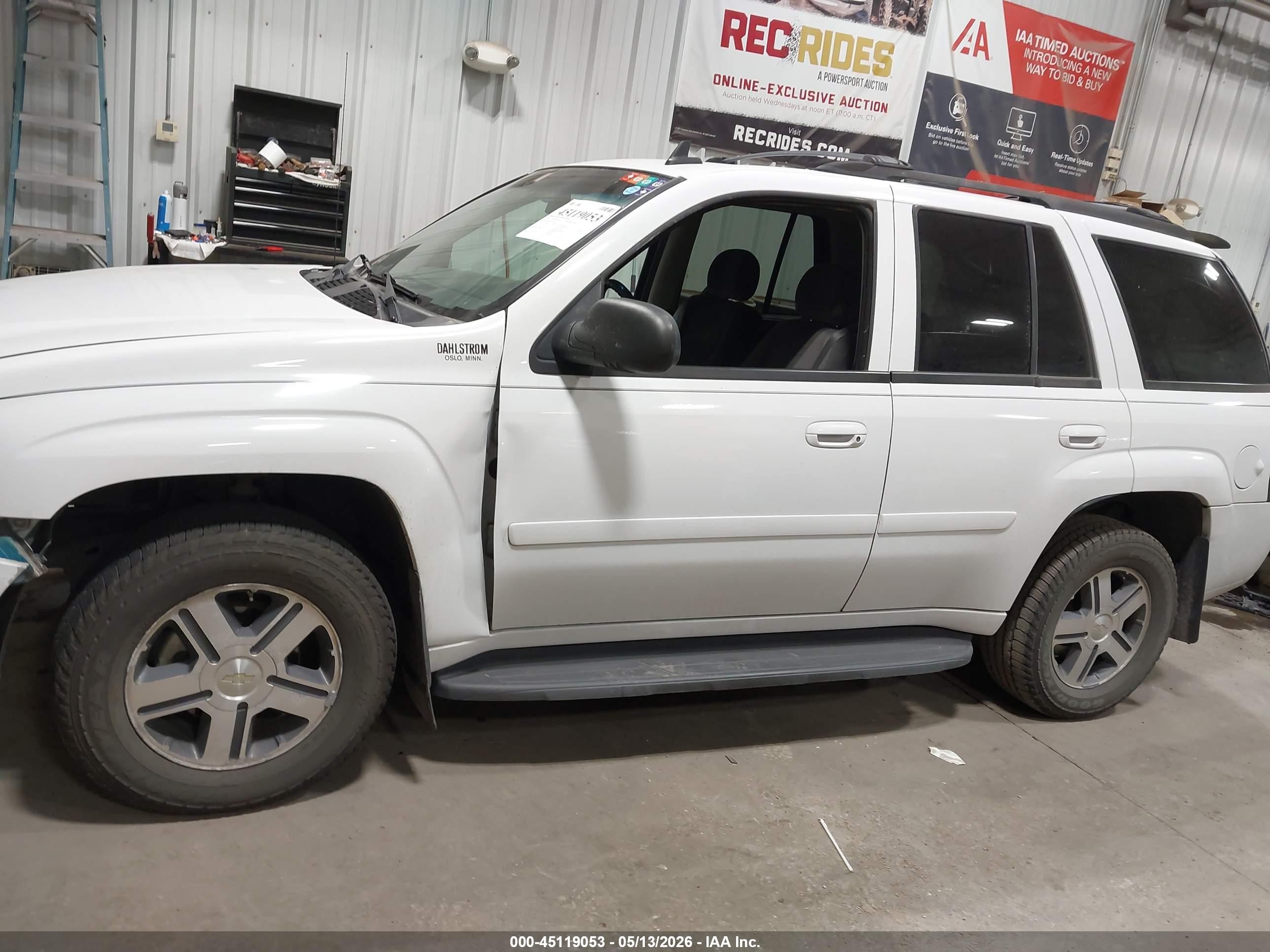 2007 Chevrolet Trailblazer Lt White vin: 1GNDT13S672242325