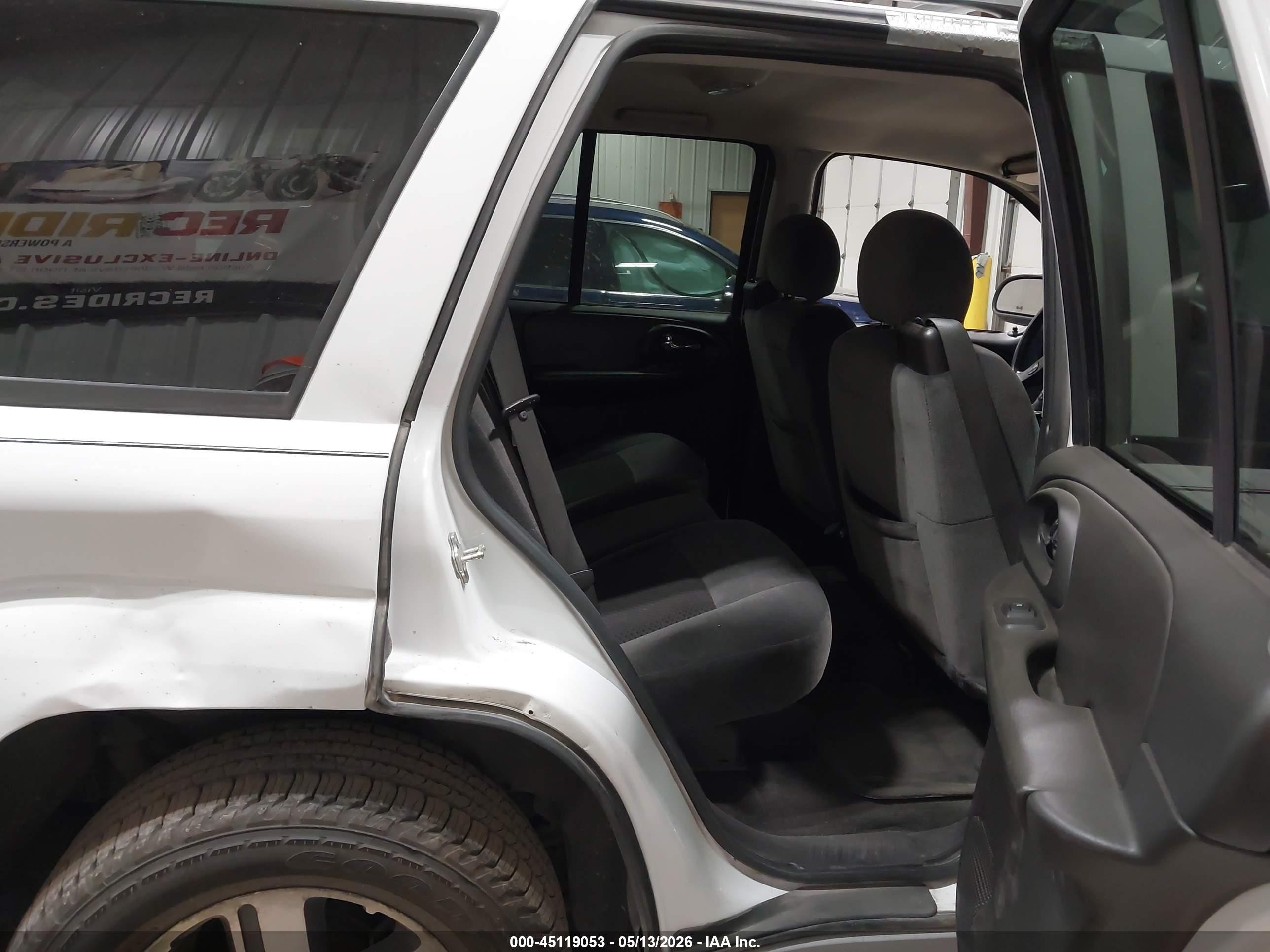 2007 Chevrolet Trailblazer Lt White vin: 1GNDT13S672242325