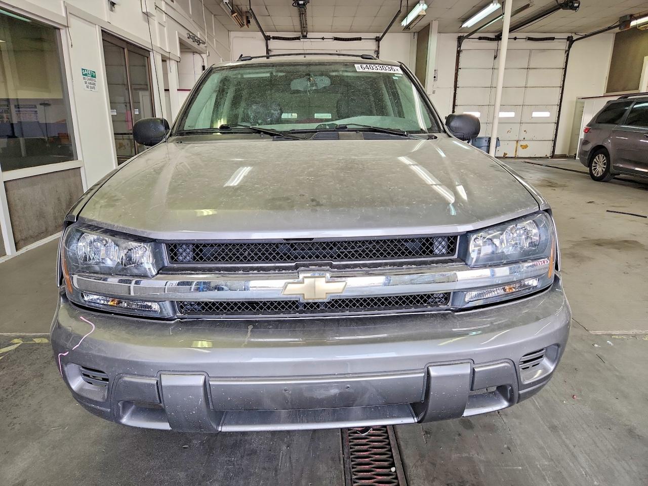 2008 Chevrolet Trailblazer Ls Gray vin: 1GNDT13S682137365