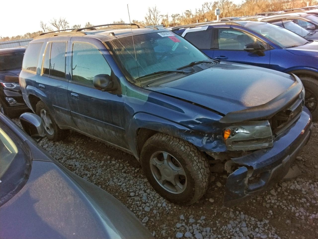 2005 Chevrolet Trailblazer Ls Blue vin: 1GNDT13S752258062