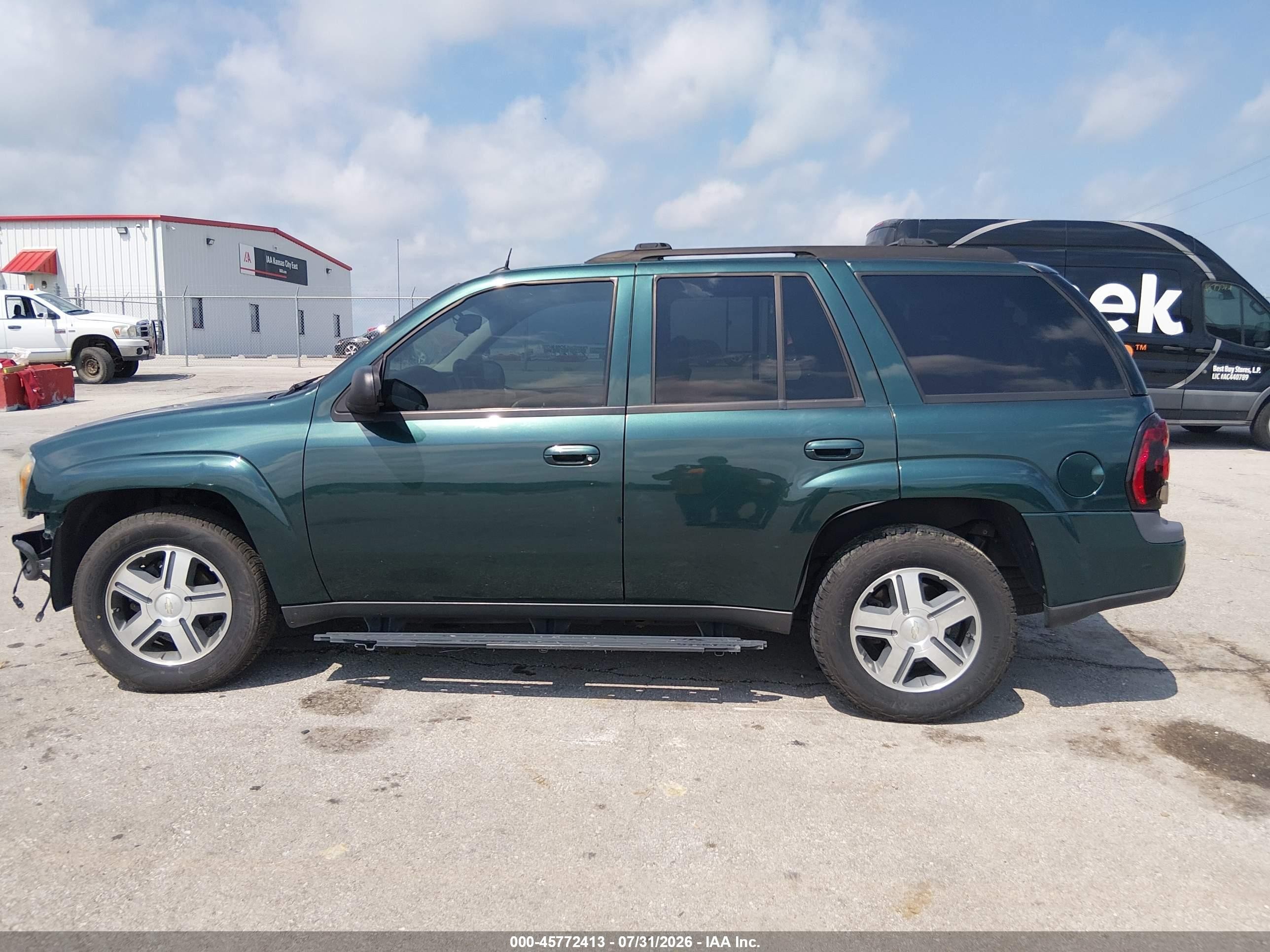 2005 Chevrolet Trailblazer Lt Зеленый vin: 1GNDT13S752390528