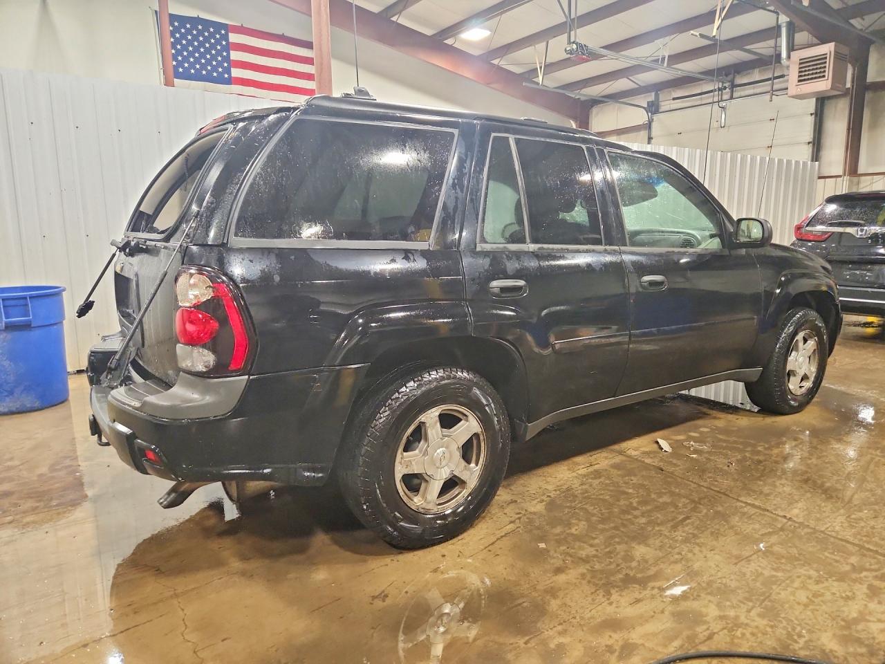 2006 Chevrolet Trailblazer Ls Black vin: 1GNDT13S762266048
