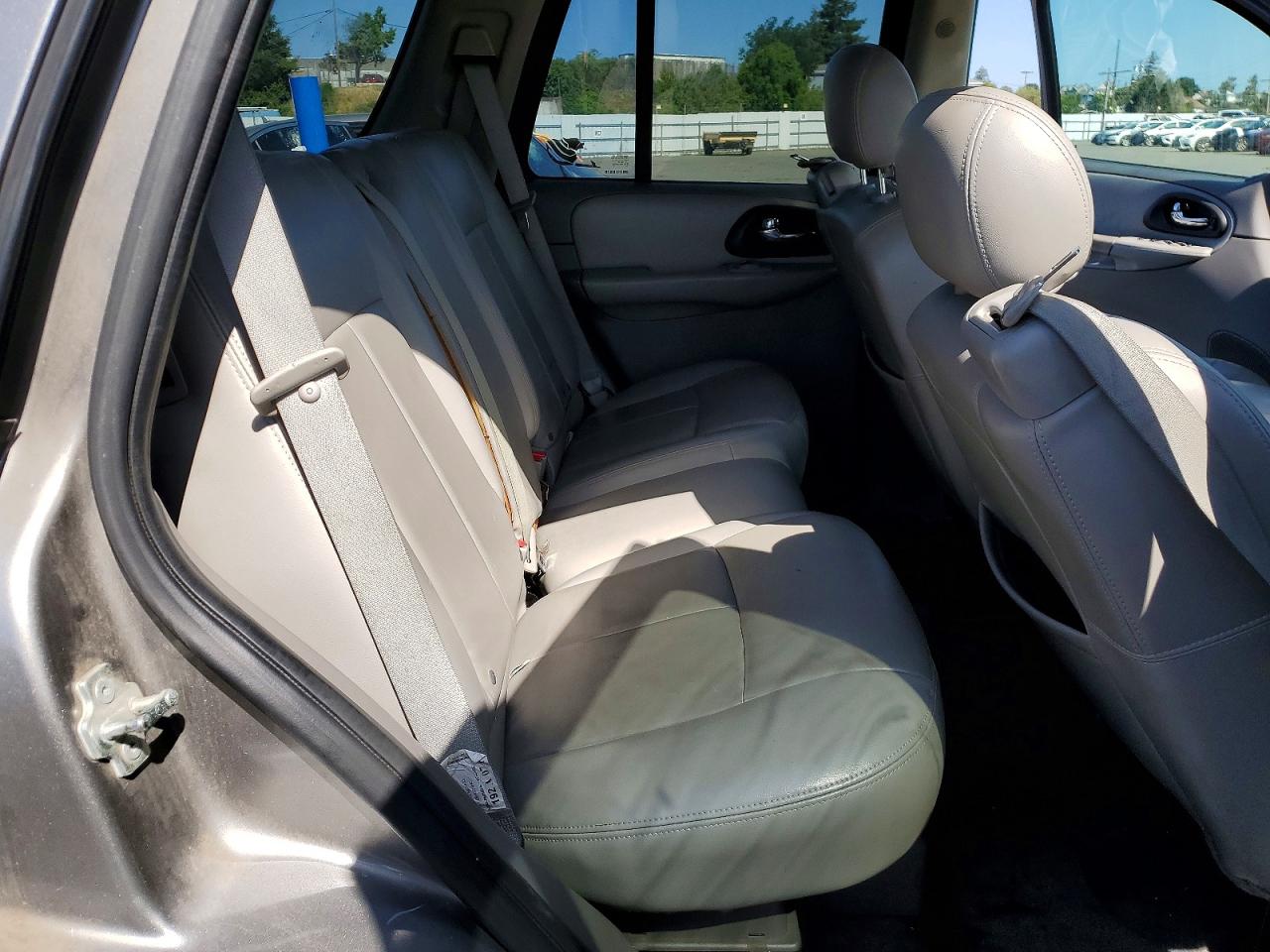 2008 Chevrolet Trailblazer Ls Gray vin: 1GNDT13S782115665