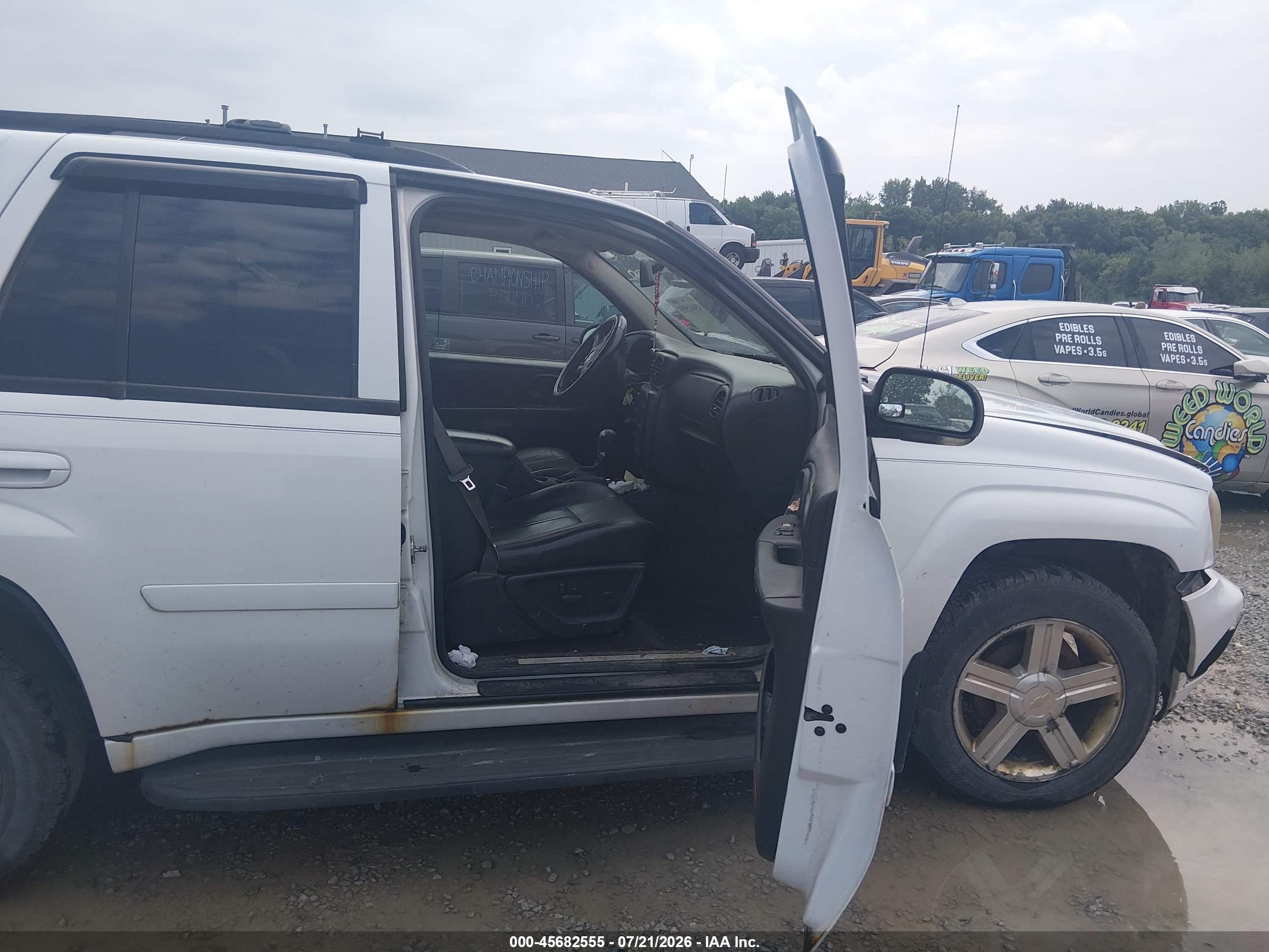 2008 Chevrolet Trailblazer Lt White vin: 1GNDT13S782176790