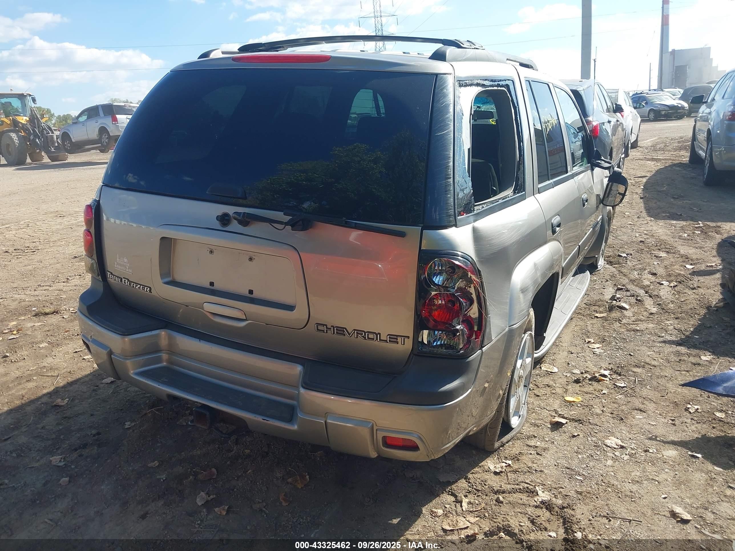 2003 Chevrolet Trailblazer Ls Silver vin: 1GNDT13S832351203