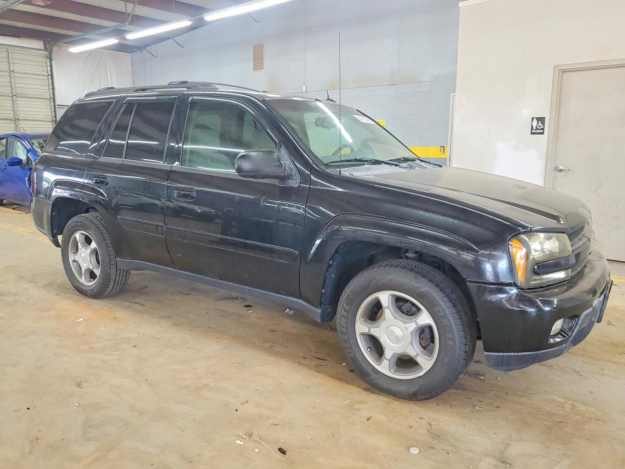 2005 Chevrolet Trailblazer Ls Black vin: 1GNDT13S852190810