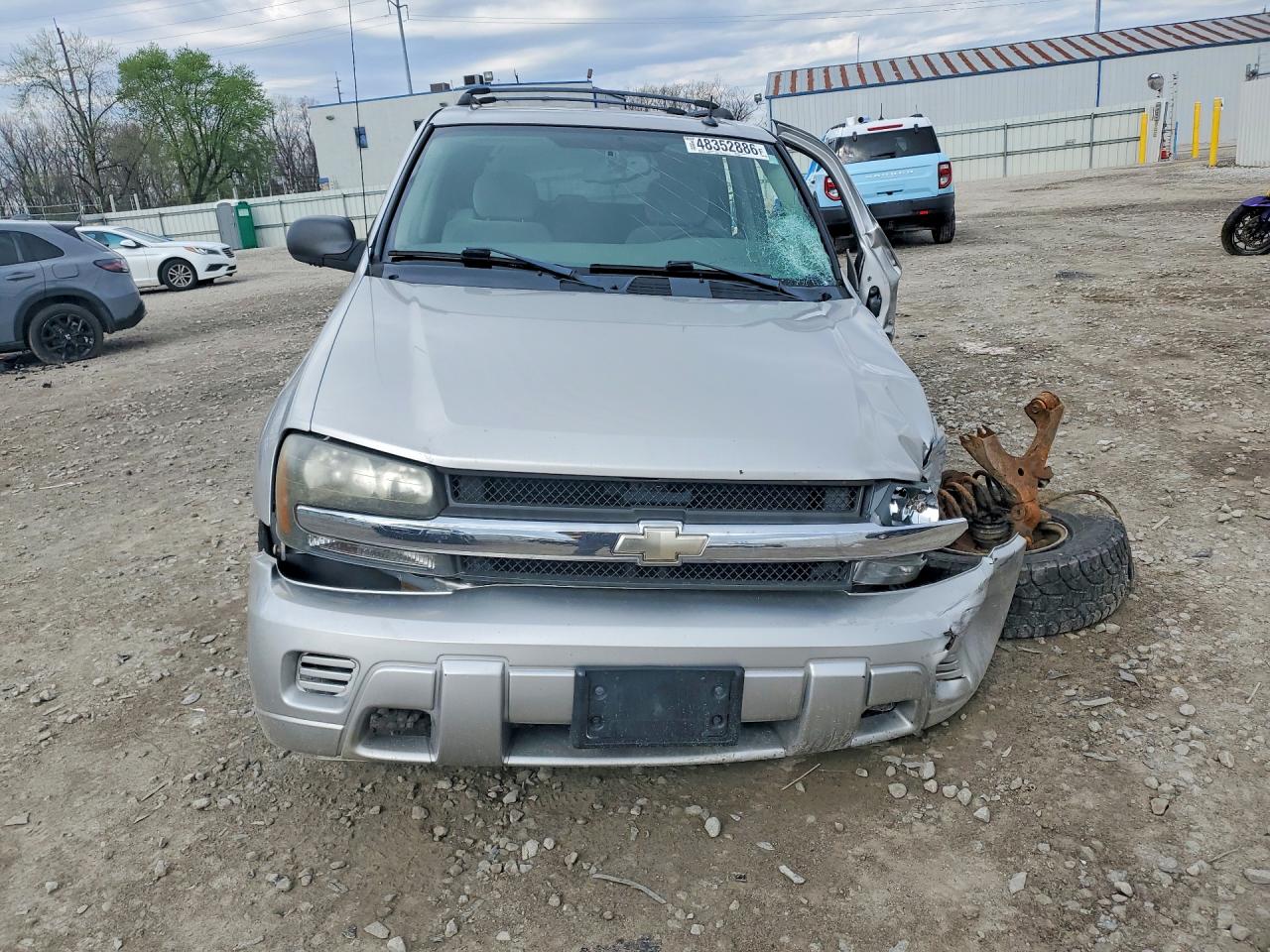2005 Chevrolet Trailblazer Silver vin: 1GNDT13S852370921