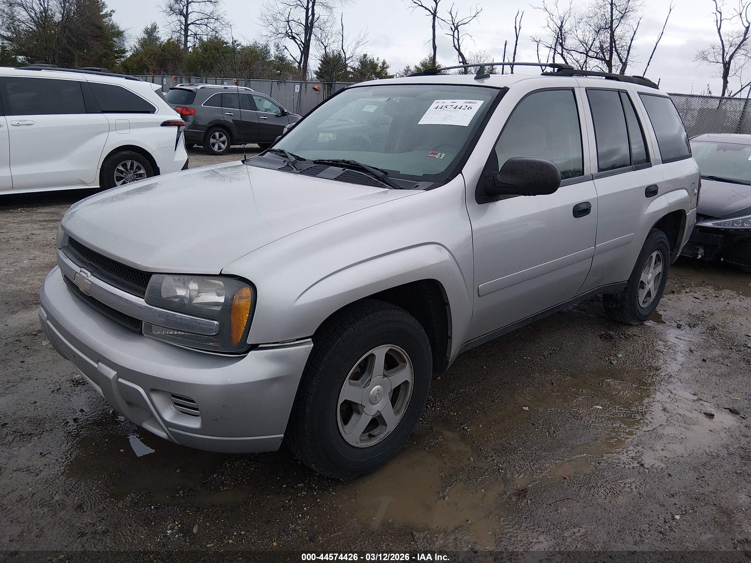 2006 Chevrolet Trailblazer Ls Silver vin: 1GNDT13S862158151