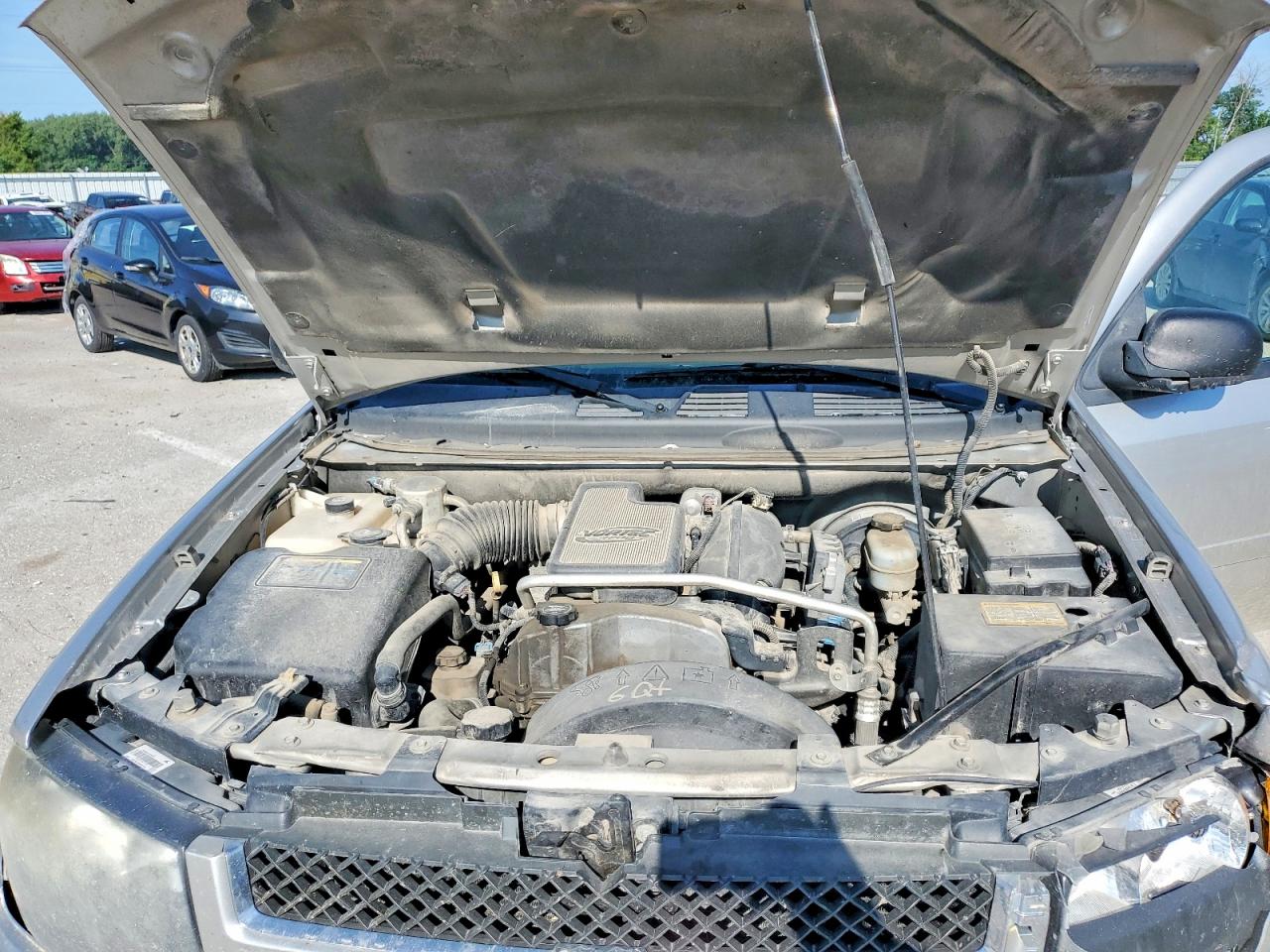 2007 Chevrolet Trailblazer Ls Серебряный vin: 1GNDT13S872226188