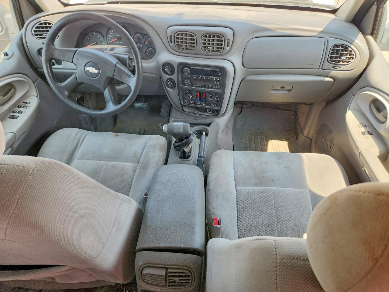 2008 Chevrolet Trailblazer Ls White vin: 1GNDT13S882237046