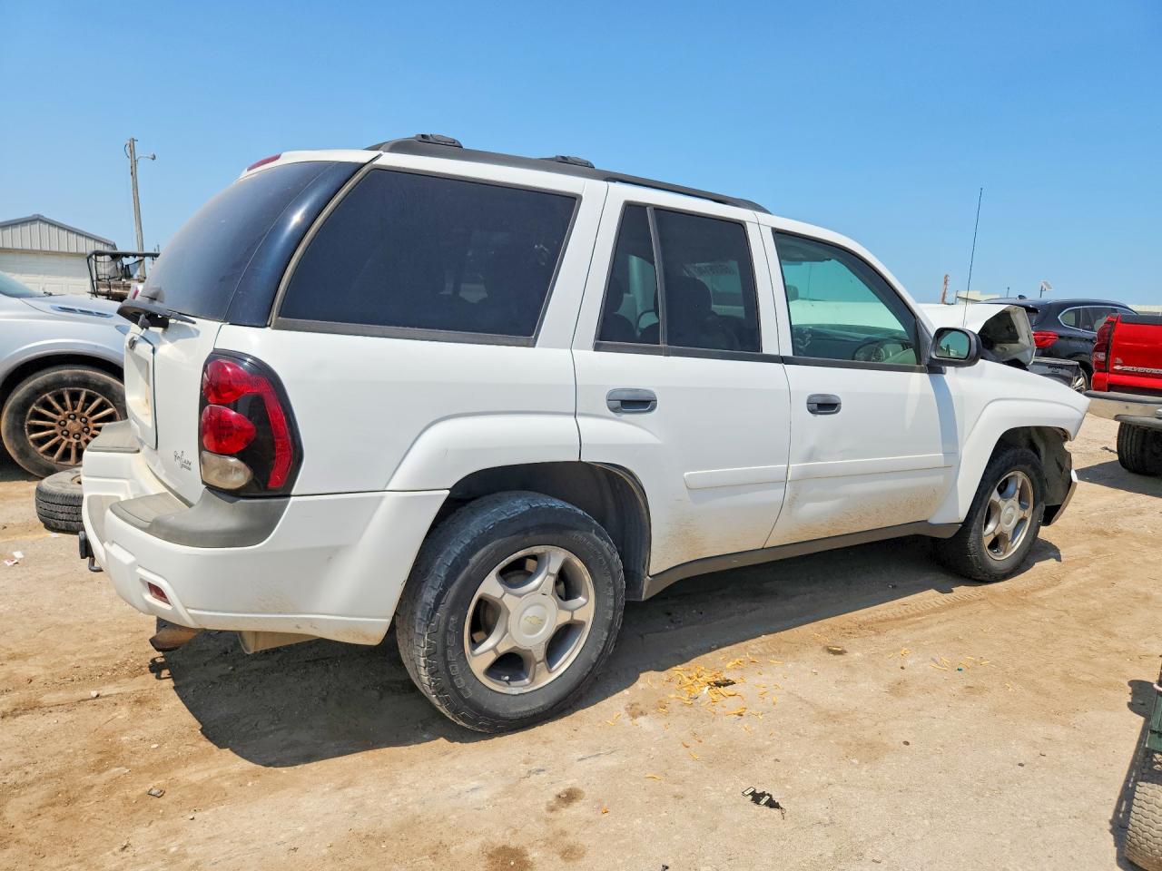 2008 Chevrolet Trailblazer Ls White vin: 1GNDT13S882237046