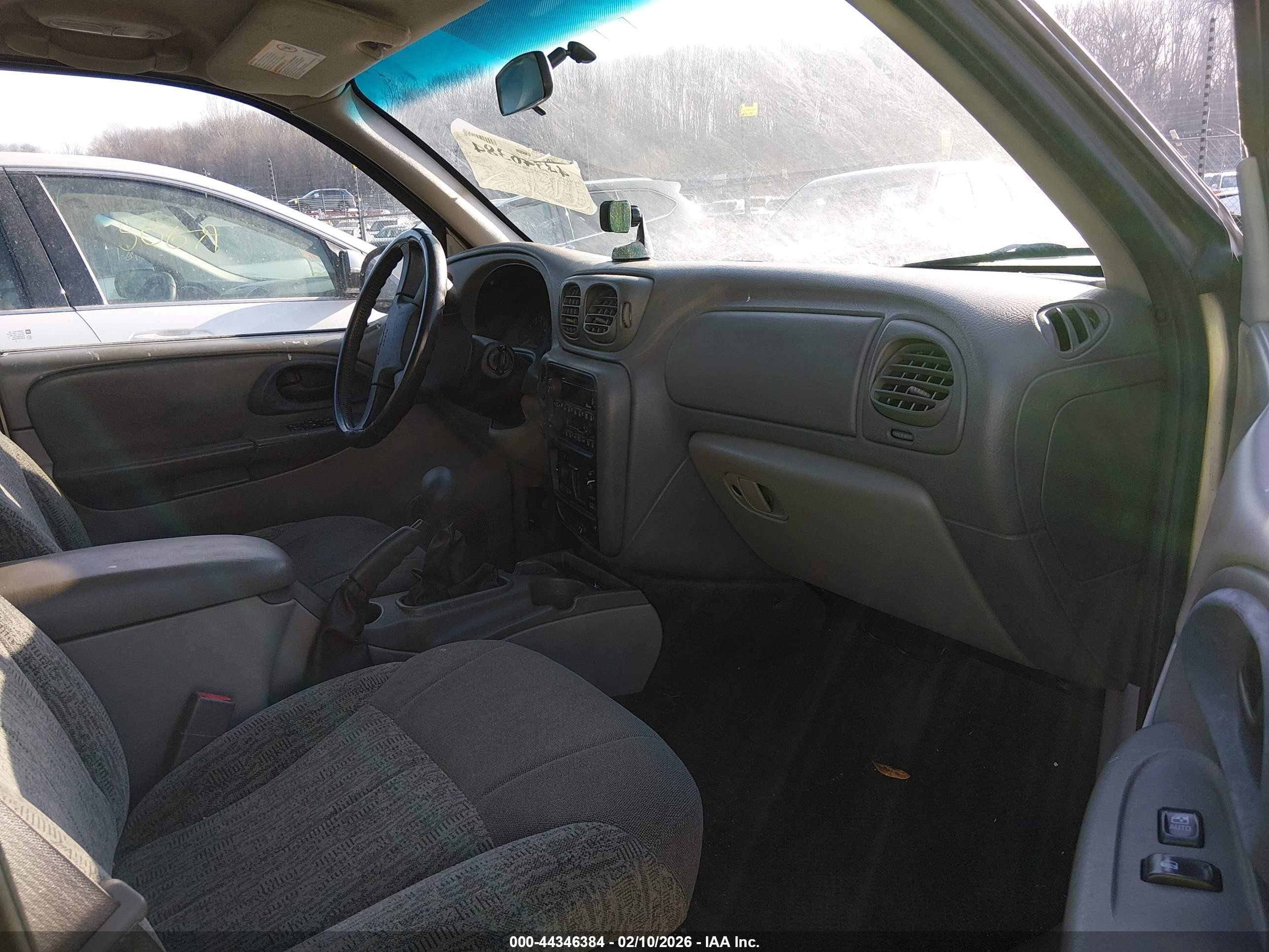 2002 Chevrolet Trailblazer Ls Gray vin: 1GNDT13S922497320