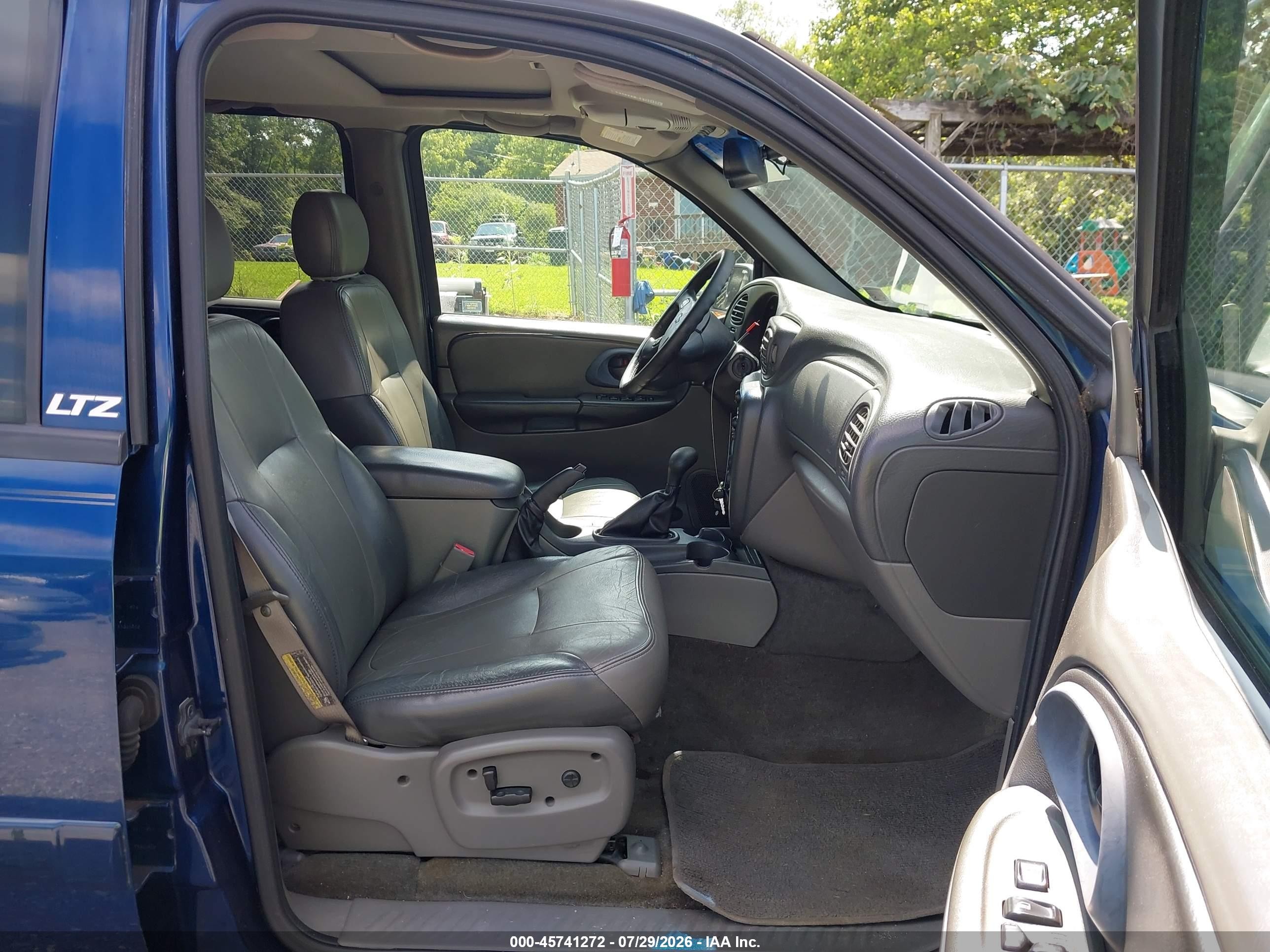 2003 Chevrolet Trailblazer Ltz Синий vin: 1GNDT13S932277631