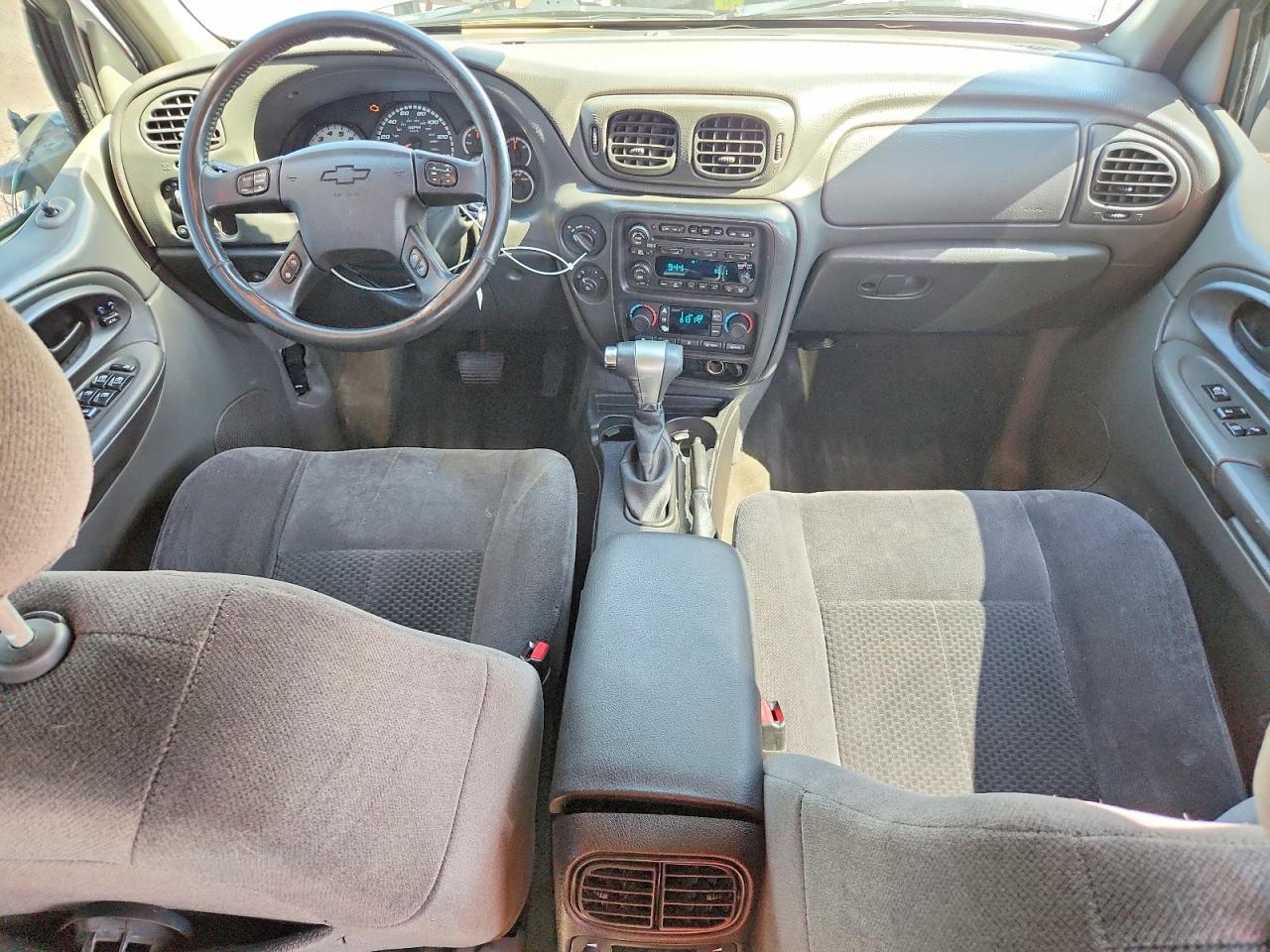 2004 Chevrolet Trailblazer Ls/lt Silver vin: 1GNDT13S942374362