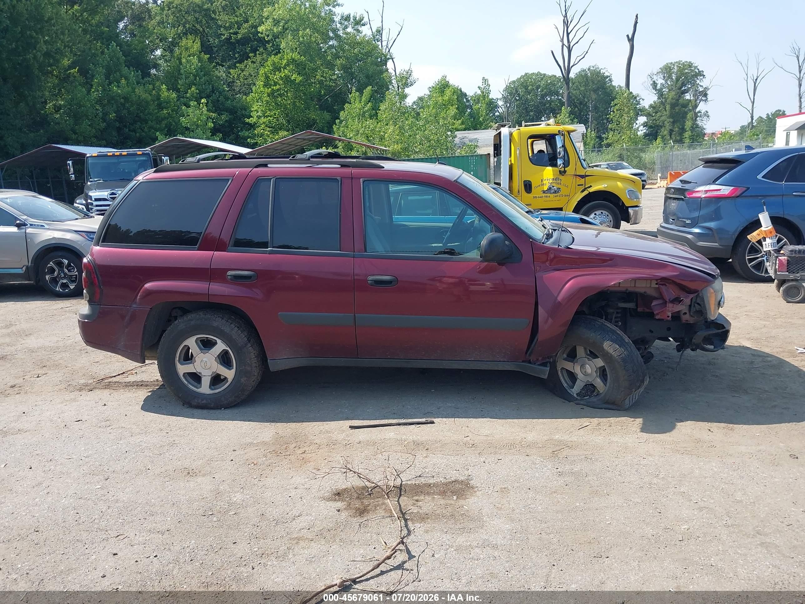 2005 Chevrolet Trailblazer Ls Red vin: 1GNDT13S952294447
