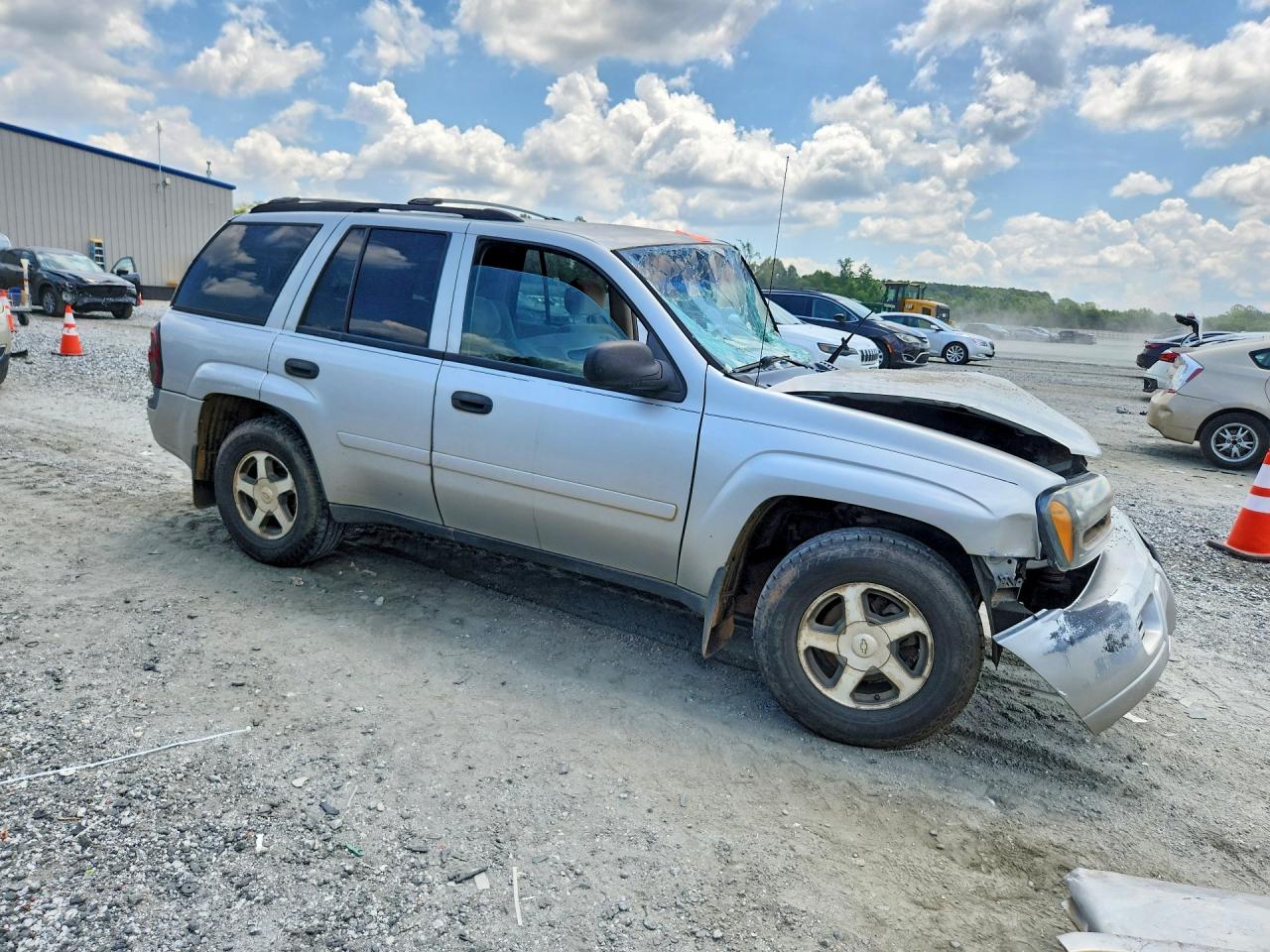 2006 Chevrolet Trailblazer Gray vin: 1GNDT13S962147580