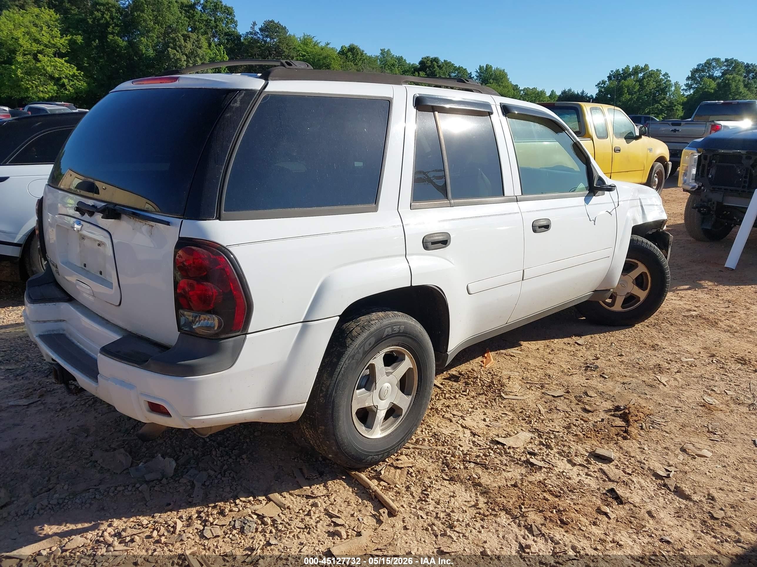 2006 Chevrolet Trailblazer Ls White vin: 1GNDT13S962171507