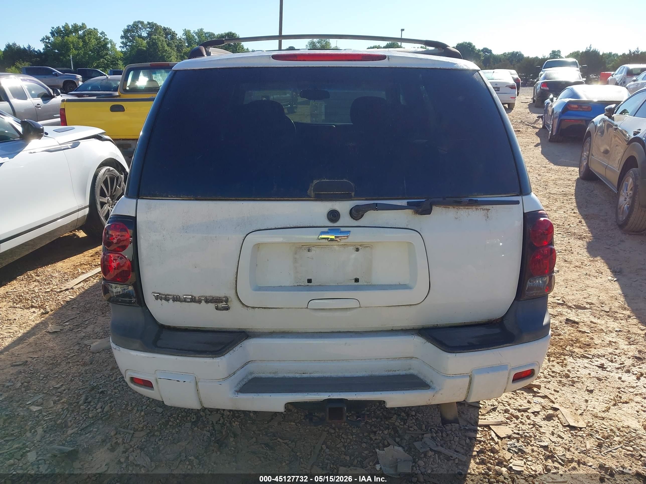 2006 Chevrolet Trailblazer Ls White vin: 1GNDT13S962171507