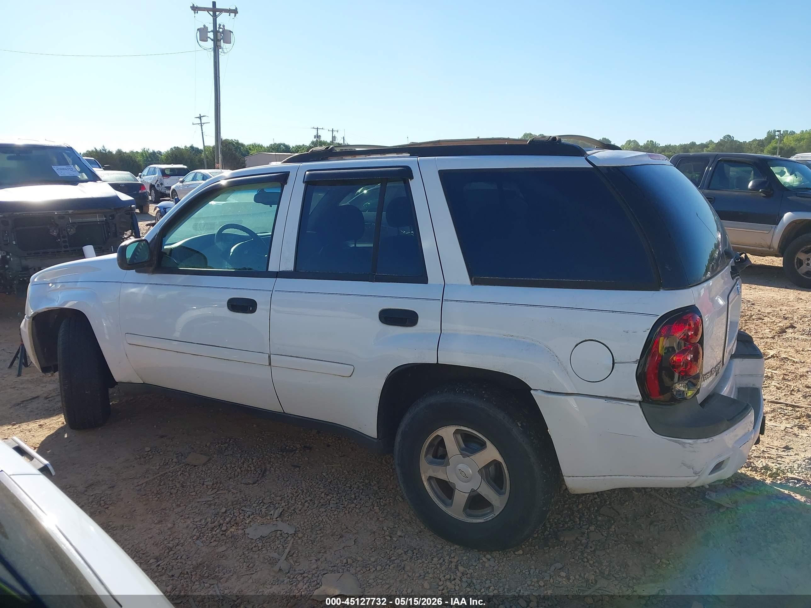 2006 Chevrolet Trailblazer Ls White vin: 1GNDT13S962171507