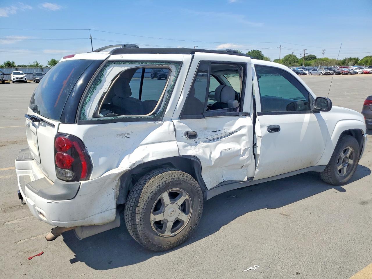 2006 Chevrolet Trailblazer Ls White vin: 1GNDT13S962255357