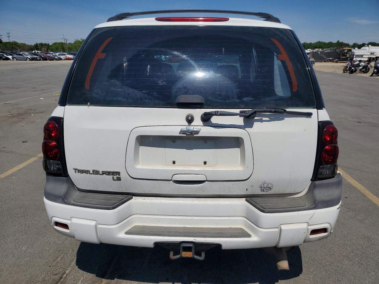 2006 Chevrolet Trailblazer Ls White vin: 1GNDT13S962255357