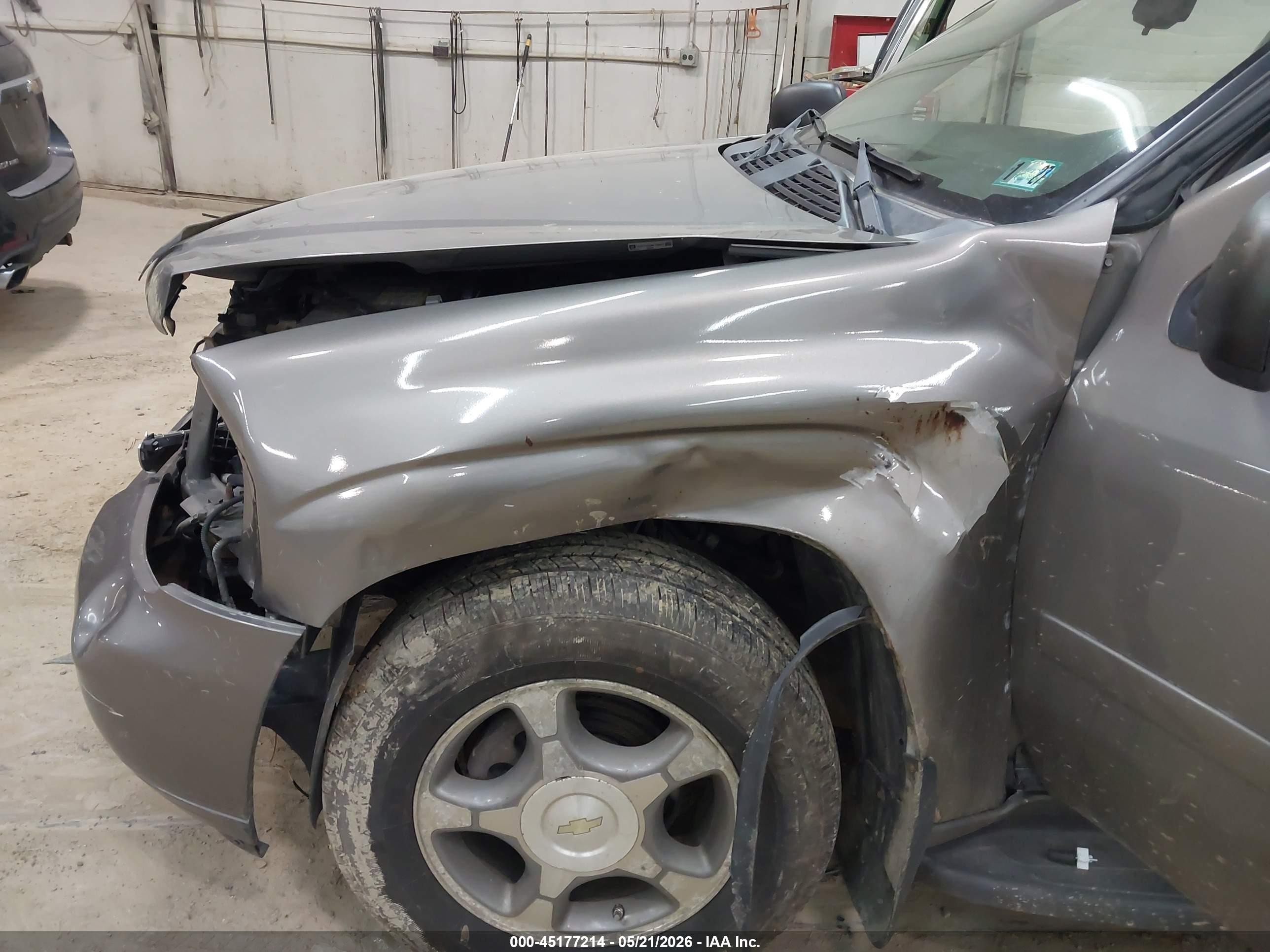 2008 Chevrolet Trailblazer Lt Silver vin: 1GNDT13S982128093