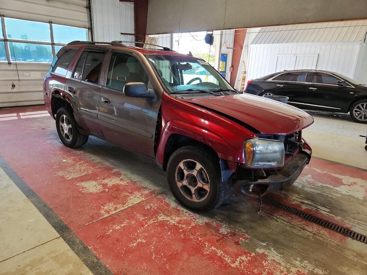 2008 Chevrolet Trailblazer Ls Burgundy vin: 1GNDT13S982146190