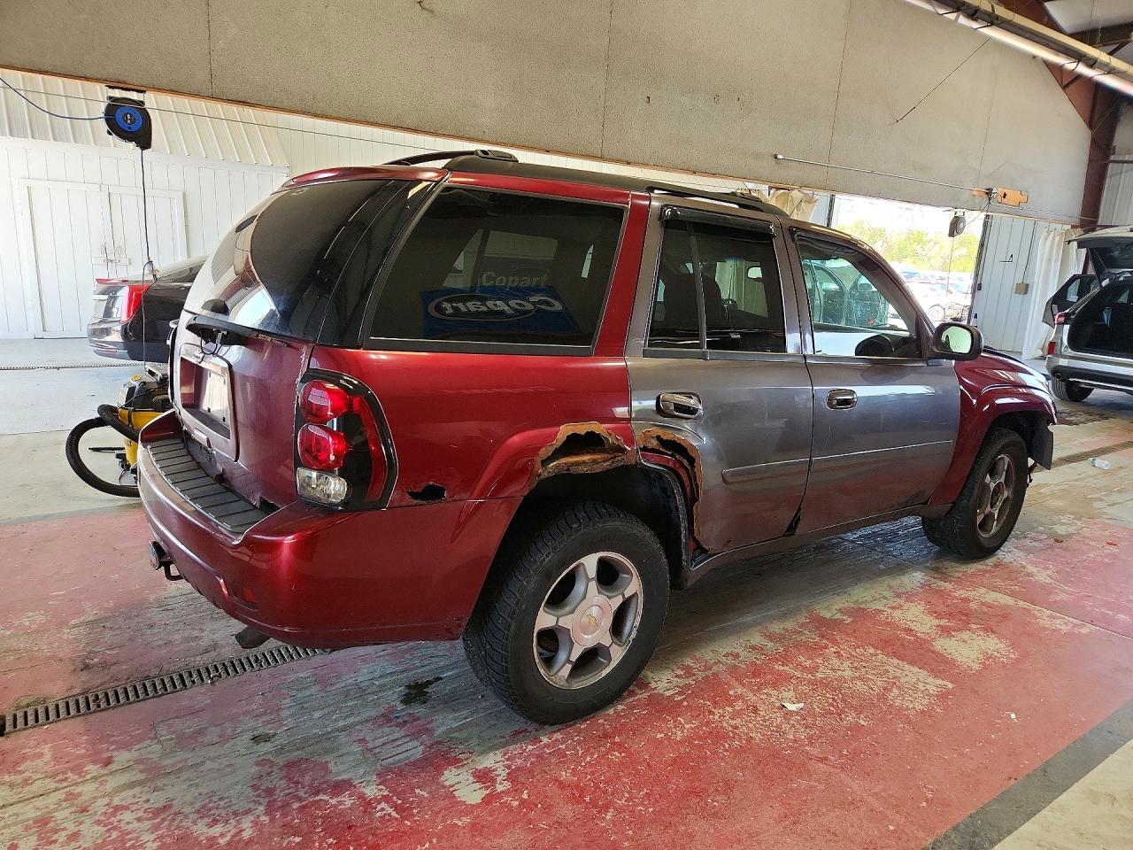2008 Chevrolet Trailblazer Ls Burgundy vin: 1GNDT13S982146190