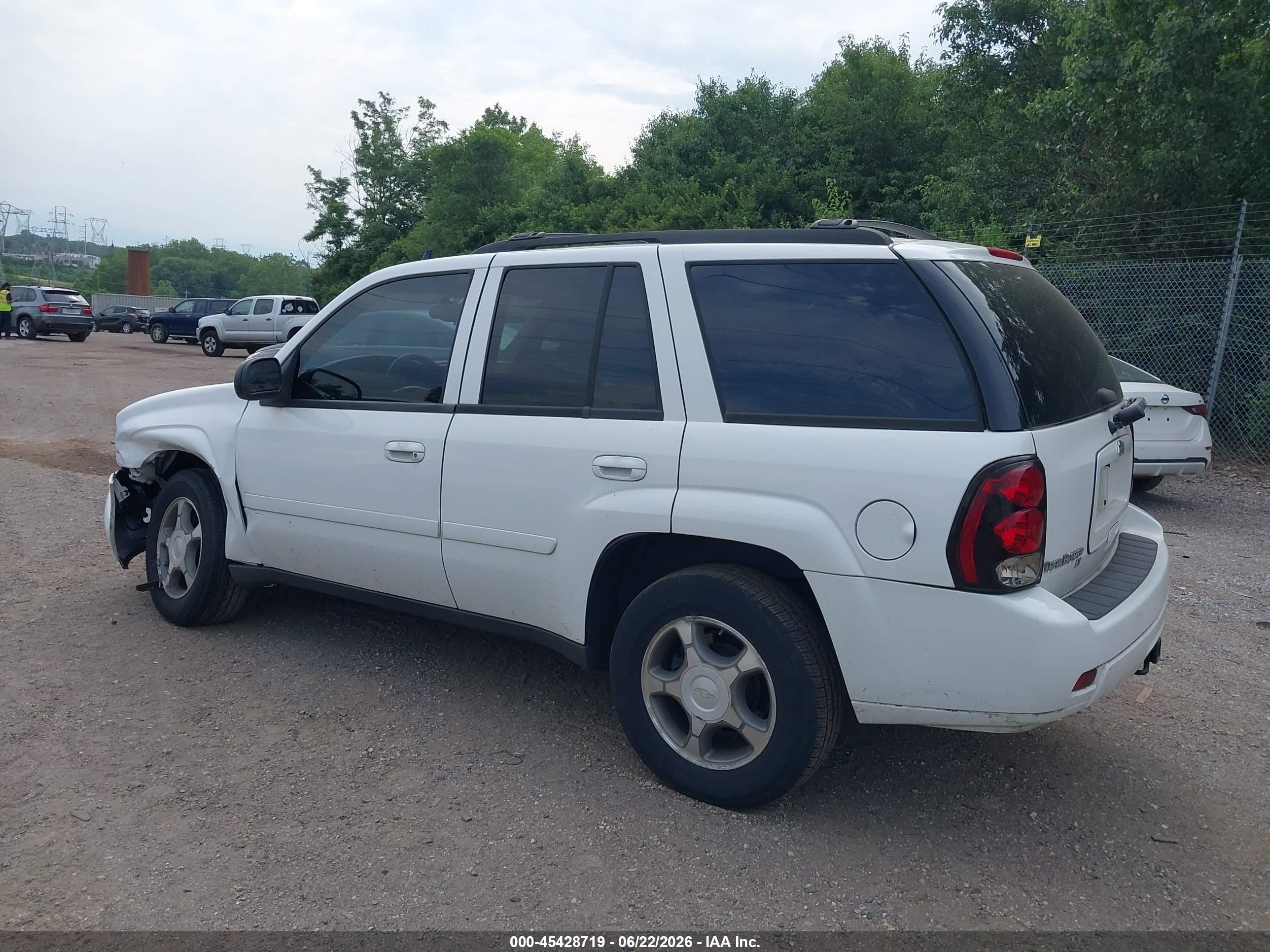 2008 Chevrolet Trailblazer Lt Белый vin: 1GNDT13S982189783