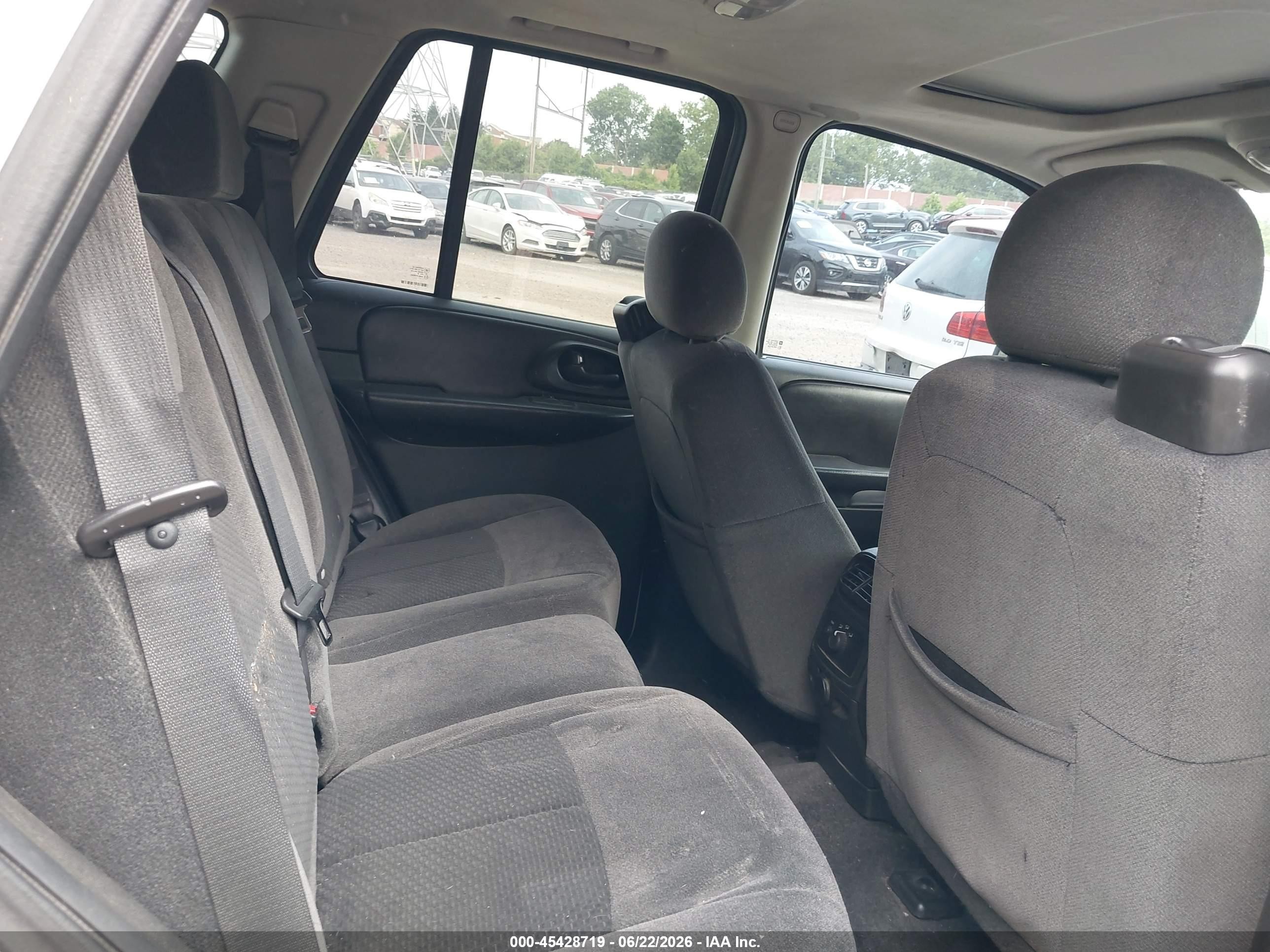 2008 Chevrolet Trailblazer Lt Белый vin: 1GNDT13S982189783
