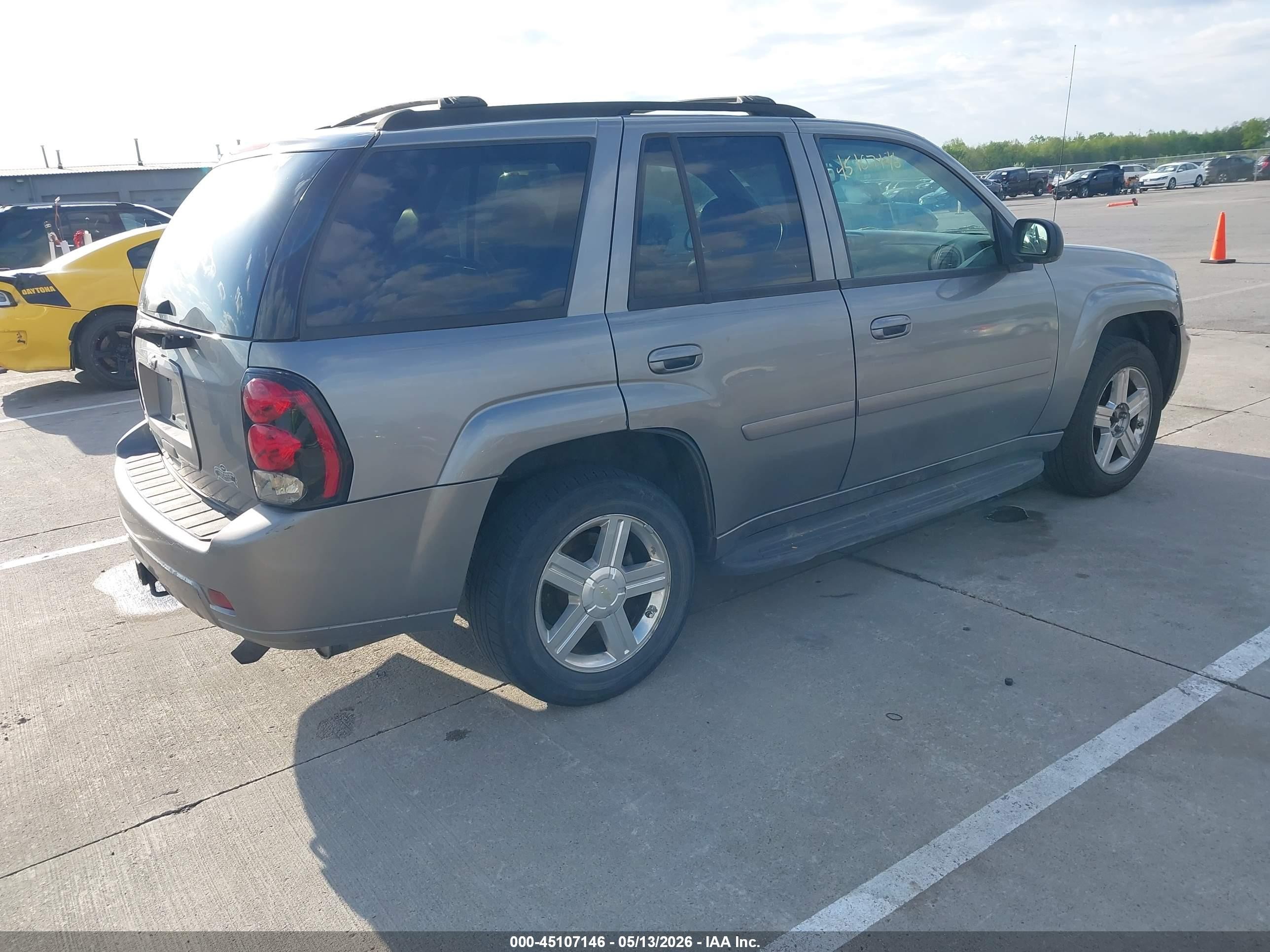 2008 Chevrolet Trailblazer Lt Gray vin: 1GNDT13S982238691