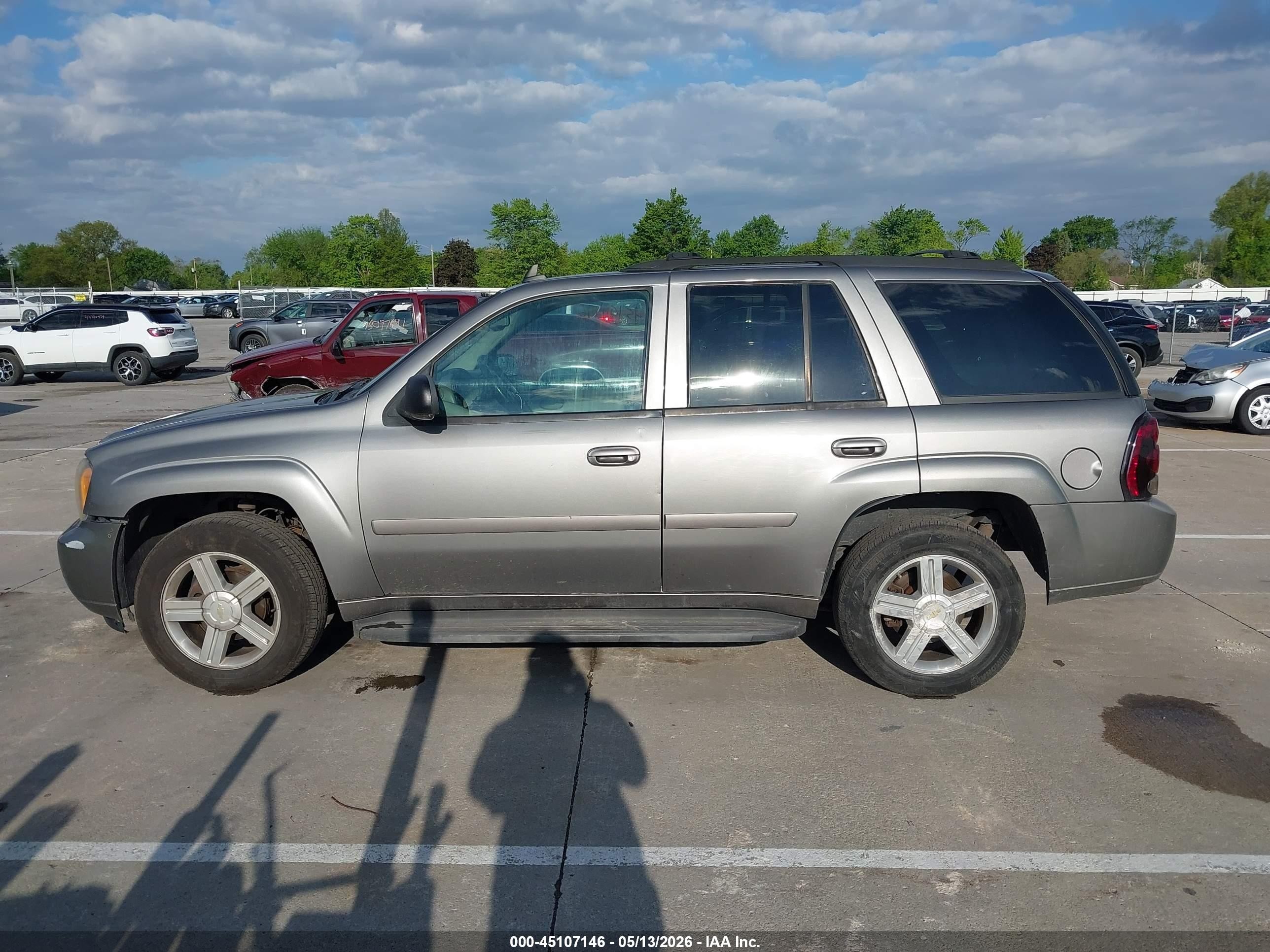 2008 Chevrolet Trailblazer Lt Gray vin: 1GNDT13S982238691