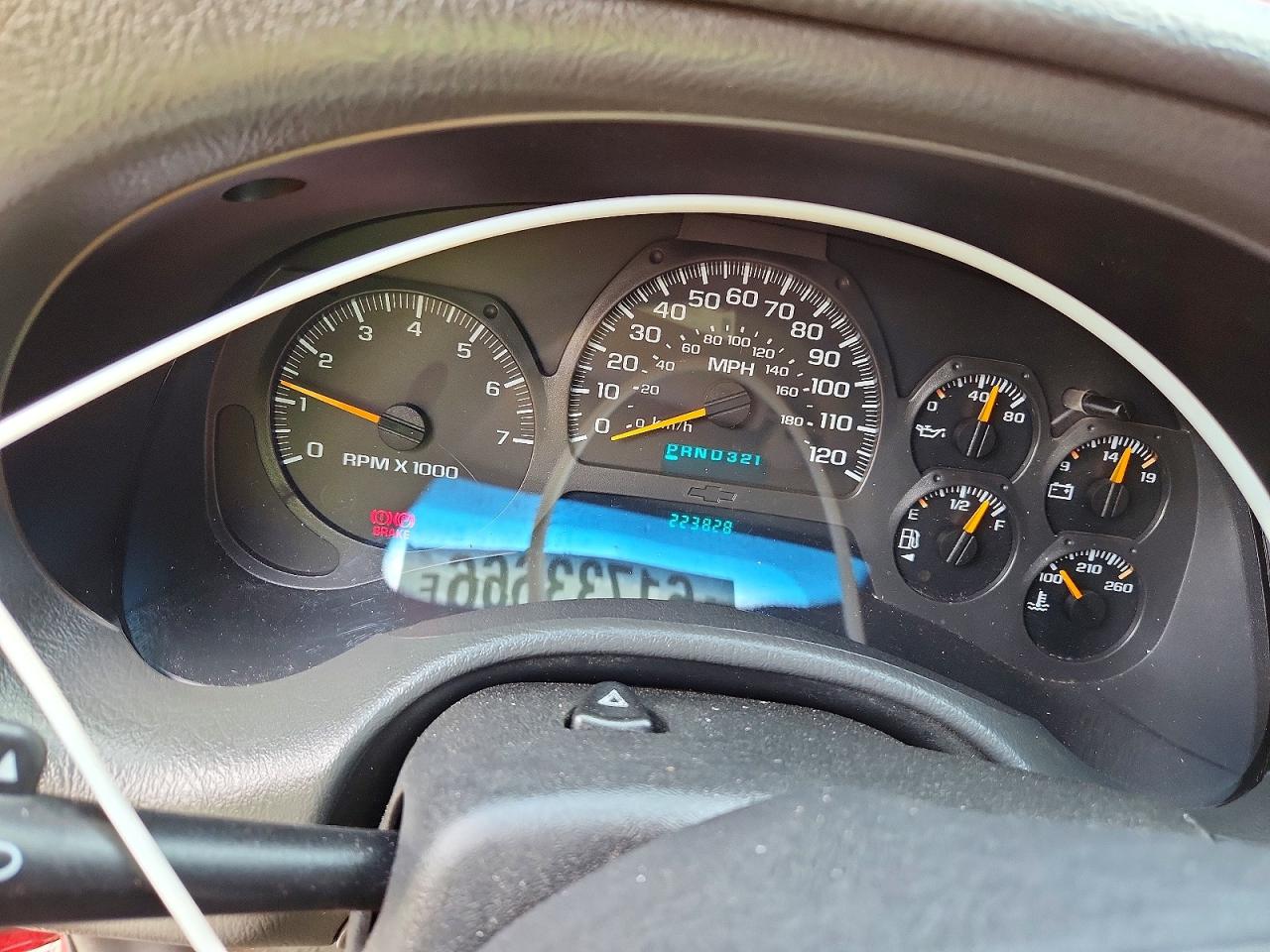 2002 Chevrolet Trailblazer Burgundy vin: 1GNDT13SX22236553