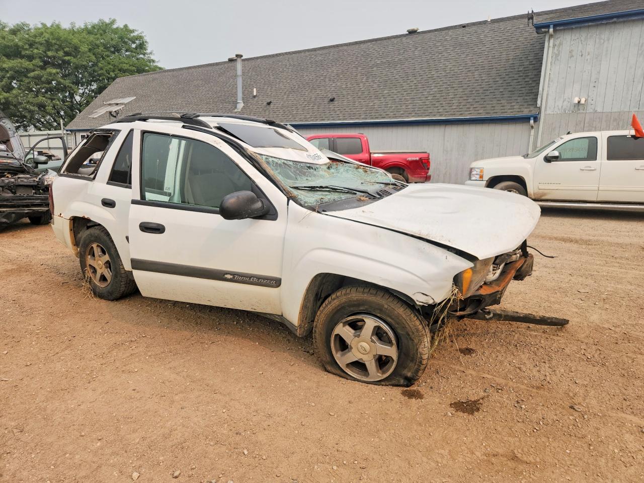 2004 Chevrolet Trailblazer Ls White vin: 1GNDT13SX42328619