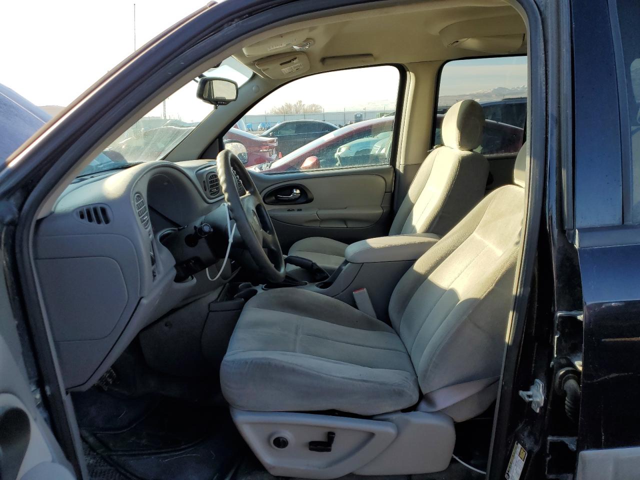 2005 Chevrolet Trailblazer Ls Black vin: 1GNDT13SX52233768