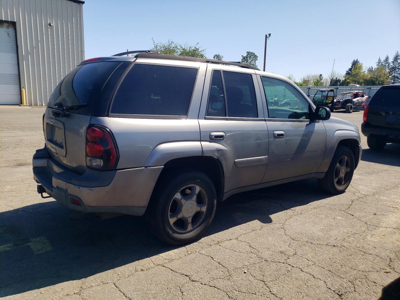2005 Chevrolet Trailblazer Tan vin: 1GNDT13SX52336852