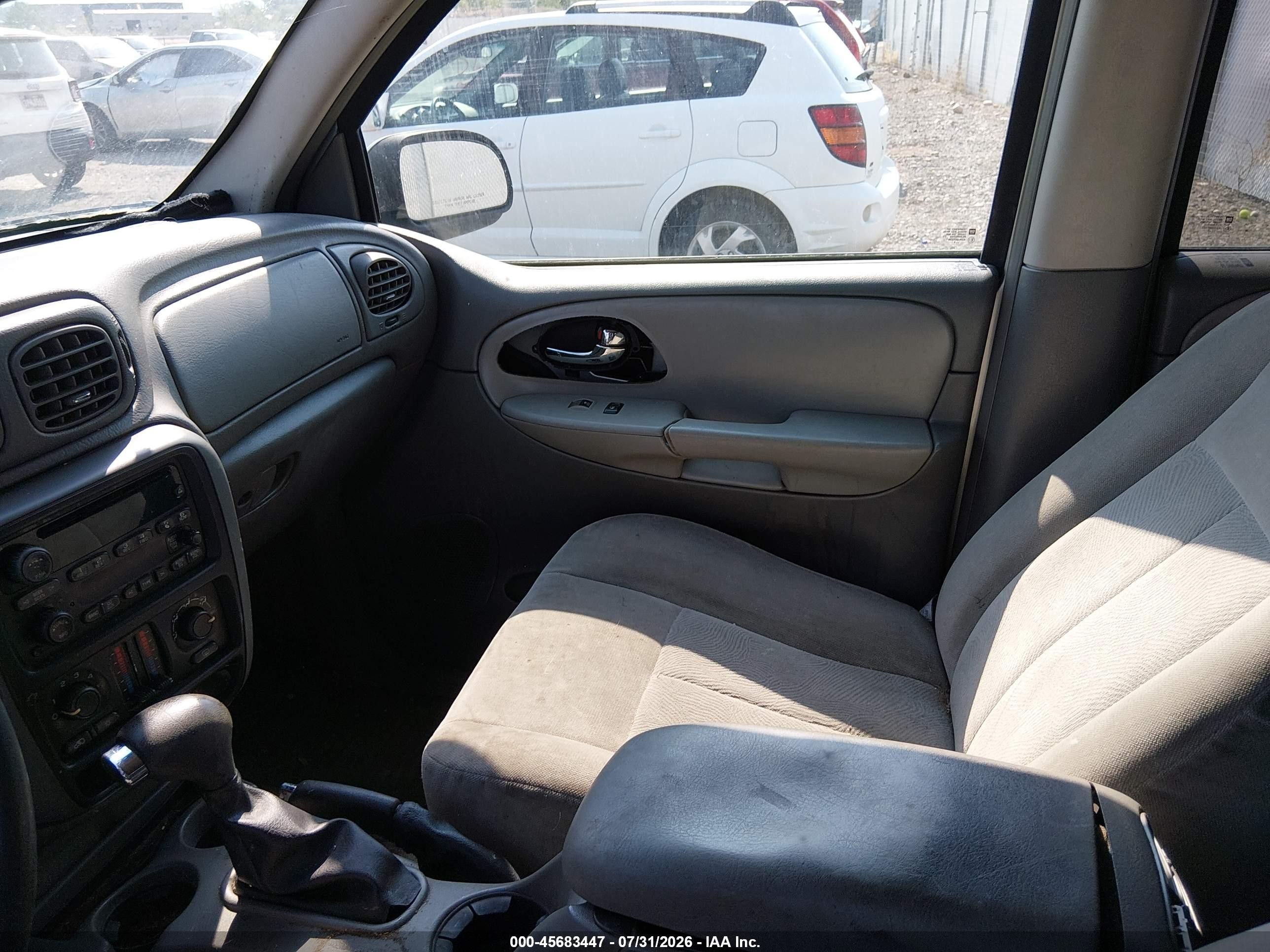 2005 Chevrolet Trailblazer Ls Silver vin: 1GNDT13SX52364926