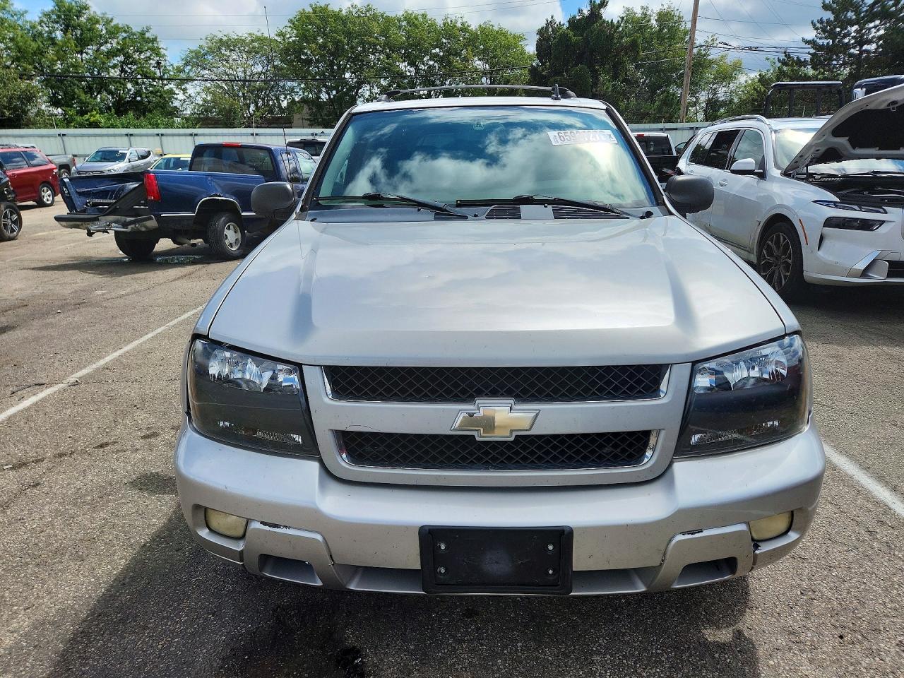 2006 Chevrolet Trailblazer Ls Серебряный vin: 1GNDT13SX62121764