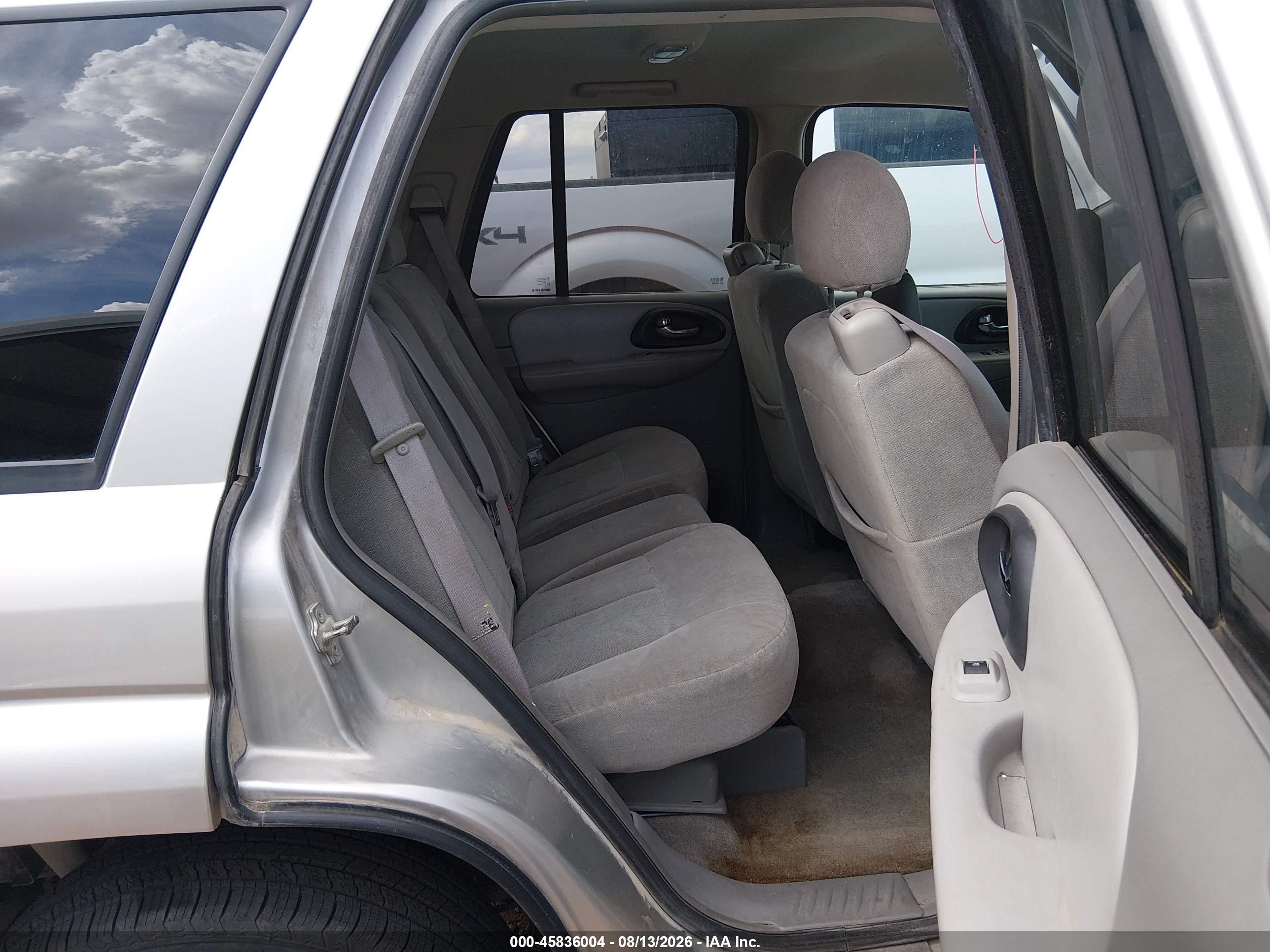 2006 Chevrolet Trailblazer Ls Beige vin: 1GNDT13SX62201095