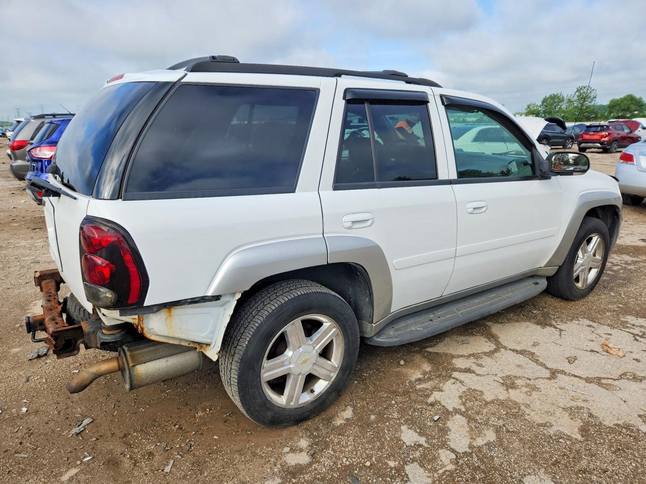 2008 Chevrolet Trailblazer Ls White vin: 1GNDT13SX82123792