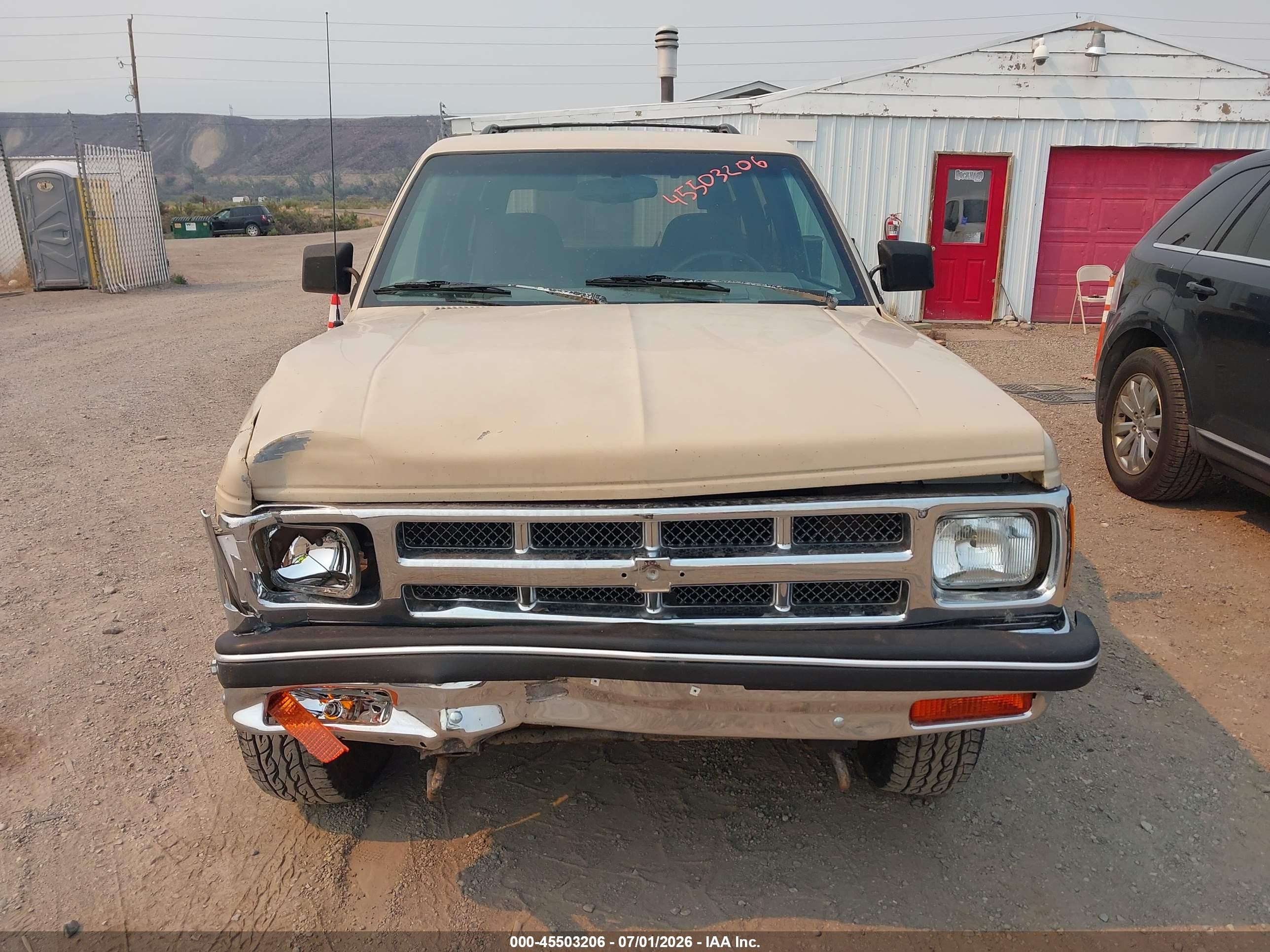 1994 Chevrolet Blazer S10 Желто-коричневый vin: 1GNDT13W0R2143330