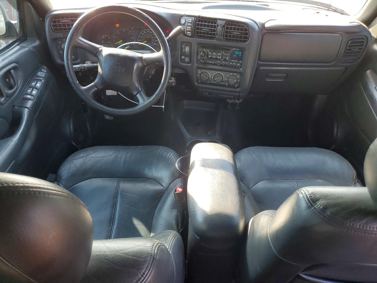 2001 Chevrolet Blazer Black vin: 1GNDT13W112185459
