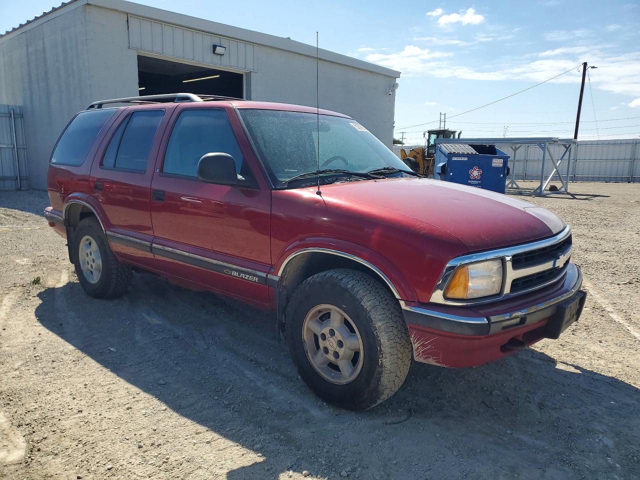 1996 Chev Blazer Красный vin: 1GNDT13W1T2171256