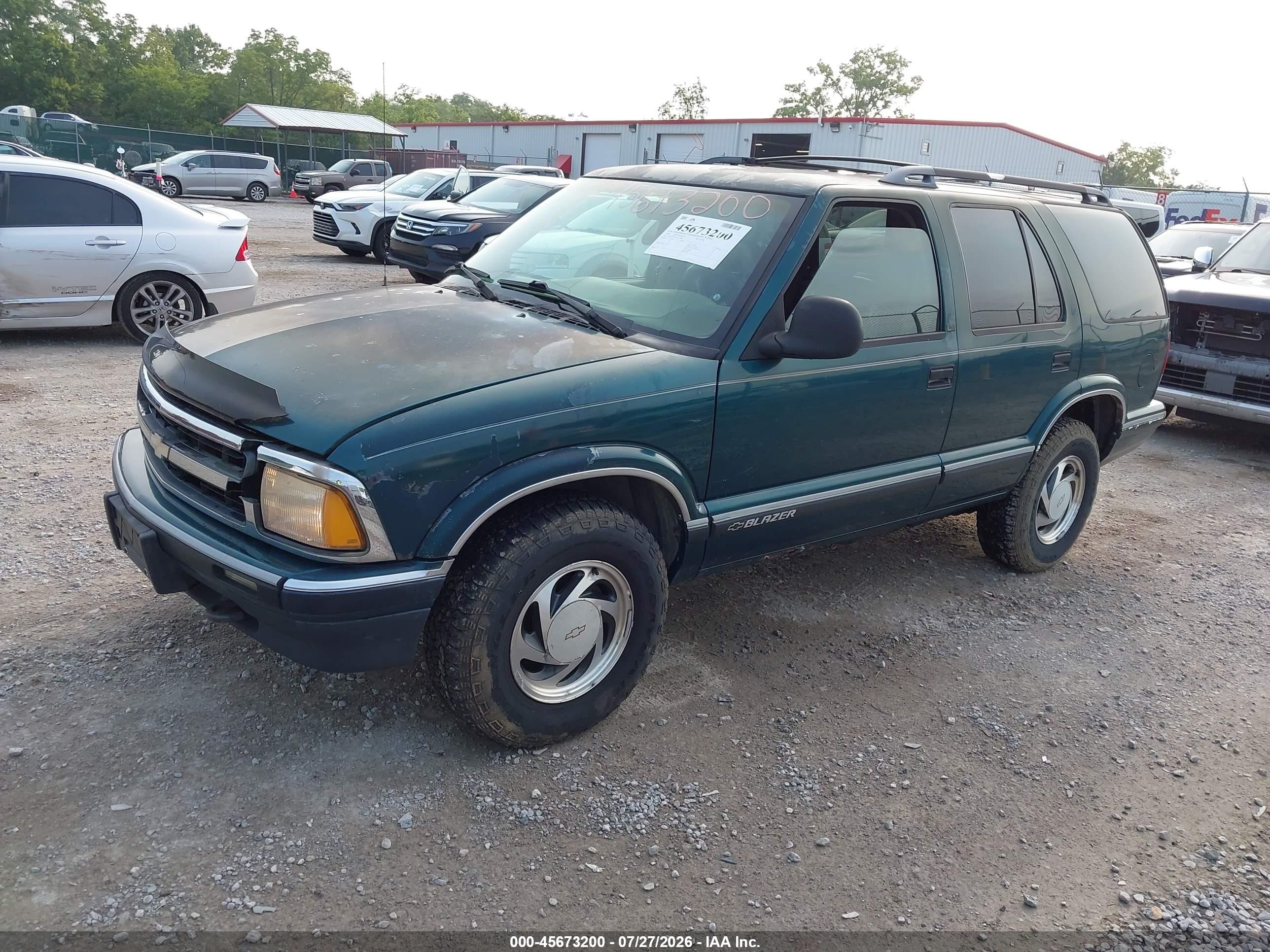 1996 Chevrolet Blazer   Green vin: 1GNDT13W1T2317008