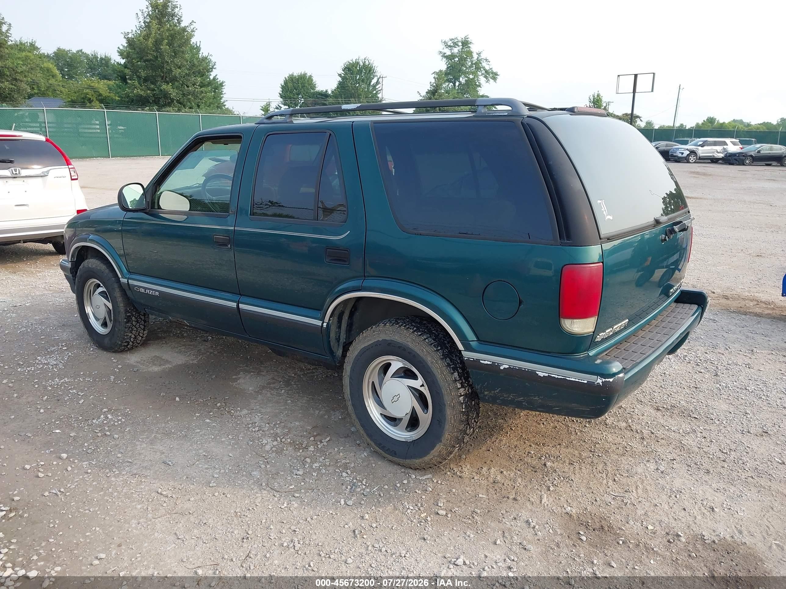 1996 Chevrolet Blazer   Green vin: 1GNDT13W1T2317008