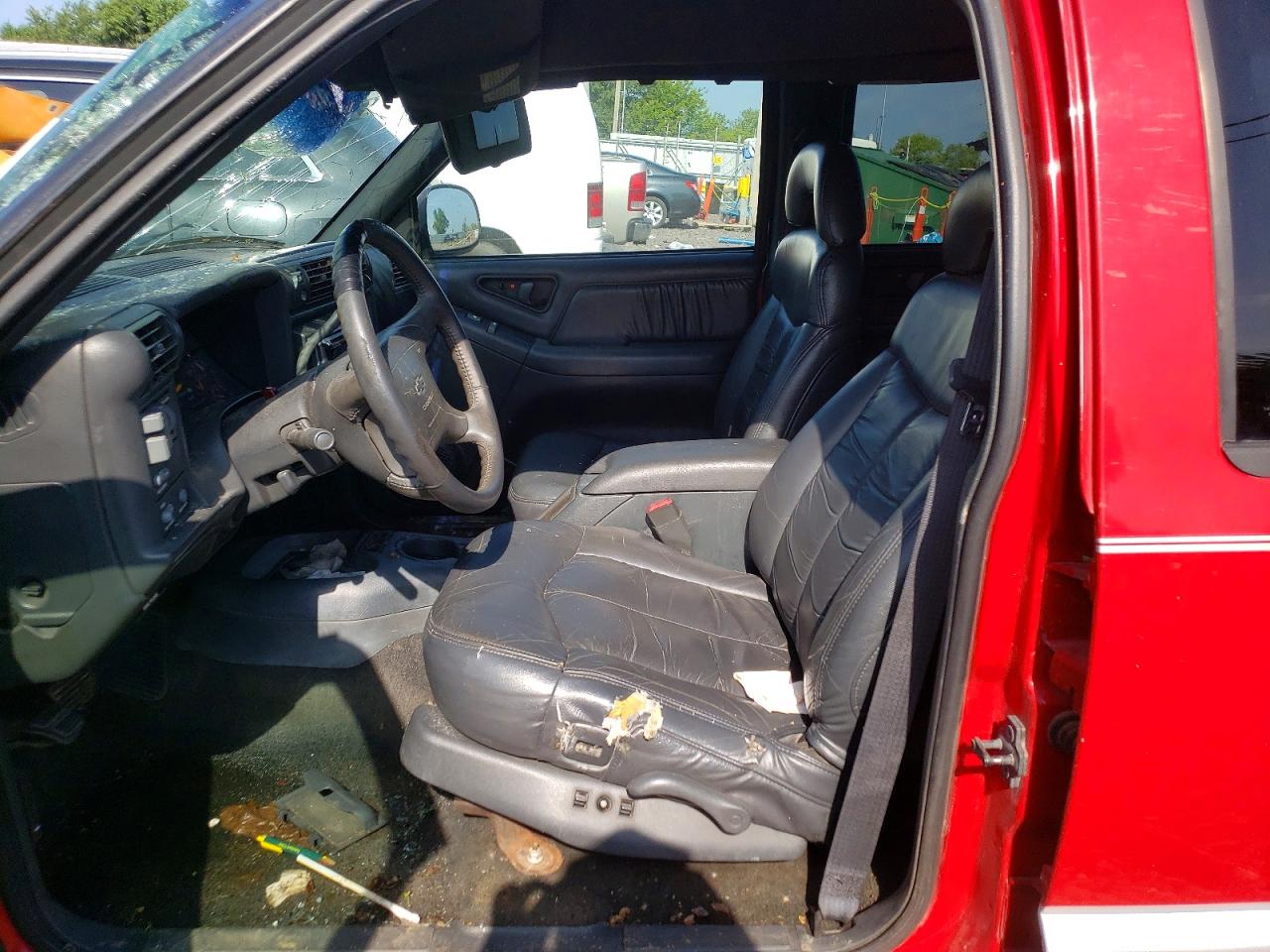 1996 Chevrolet Blazer Red vin: 1GNDT13W2T2247048