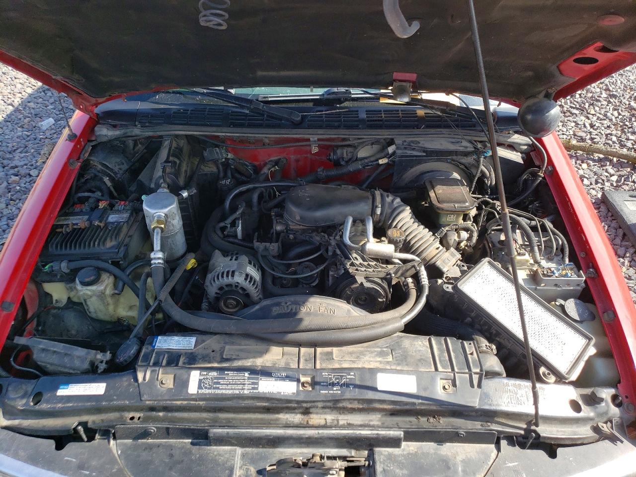 1996 Chevrolet Blazer Red vin: 1GNDT13W2T2247048