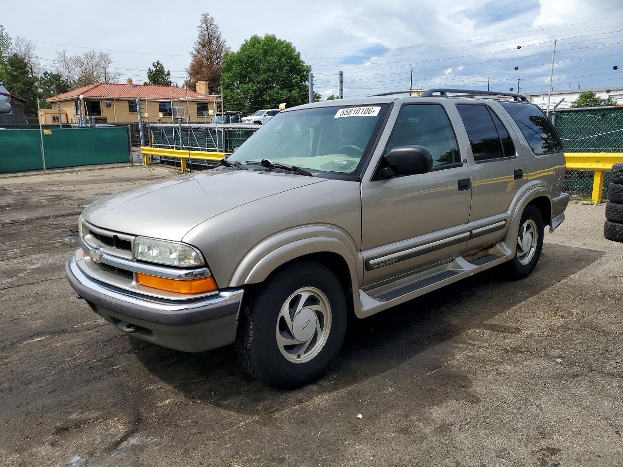 2001 Chevrolet Blazer Silver vin: 1GNDT13W31K204271